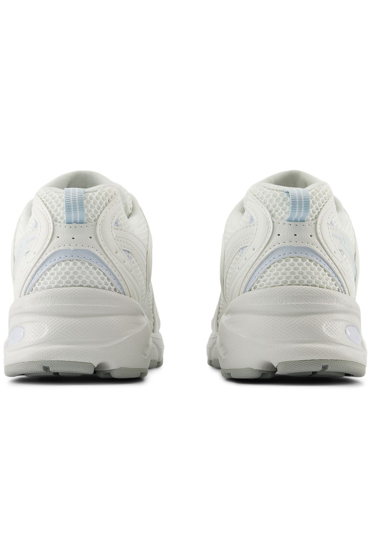 U530CSD SNEAKERS IN REFLECTION 4