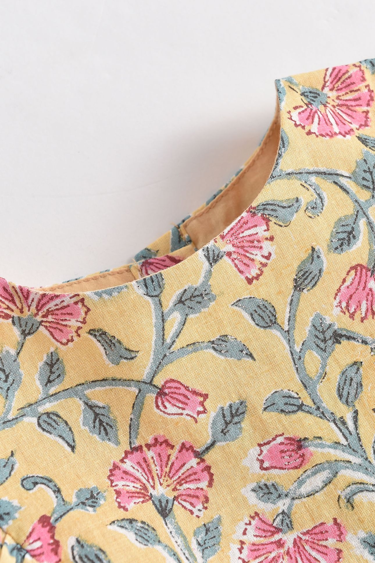 TOP IZIA LEMON FLOWERS 7