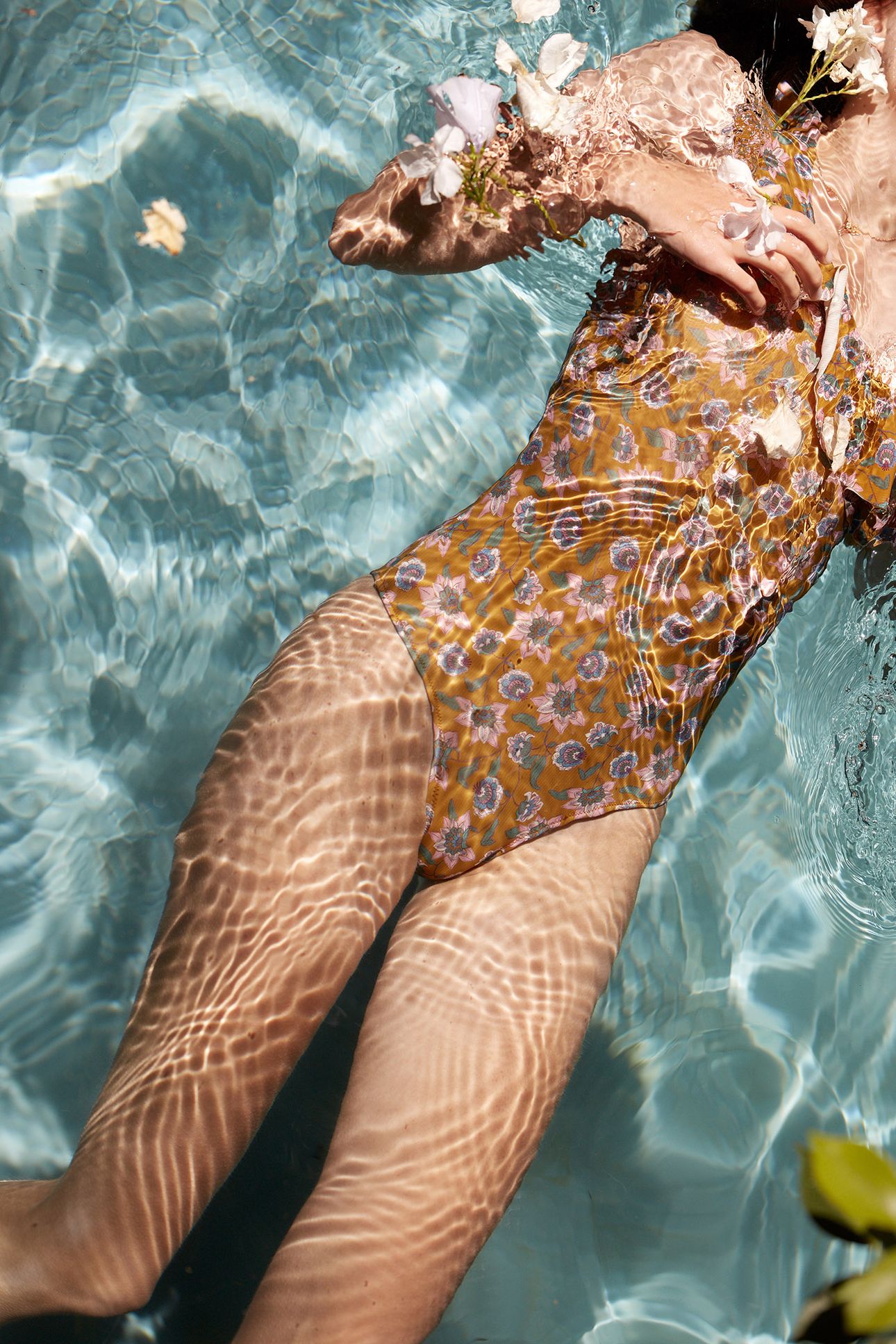BATHING SUIT COPACABANA CINNAMON FLOWERS 5