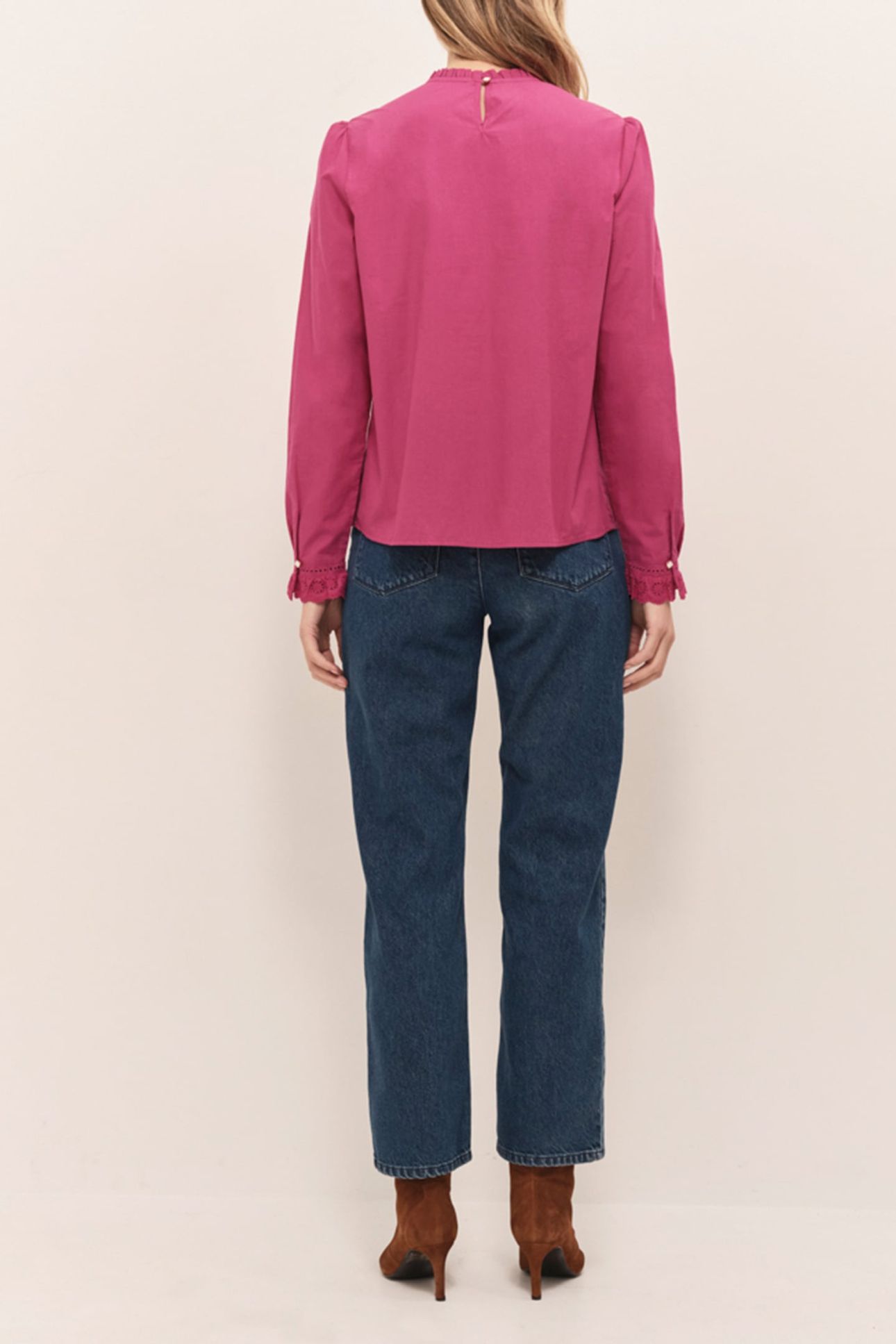 CRISTAL - FUCHSIA BLOUSE WITH RUFFLED COLLAR AND LACE 4