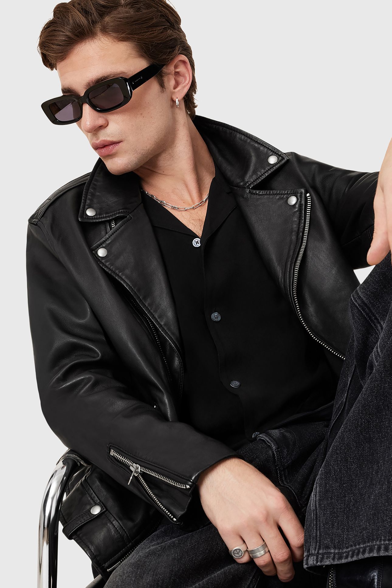 VENICE SS SHIRT BLACK 7