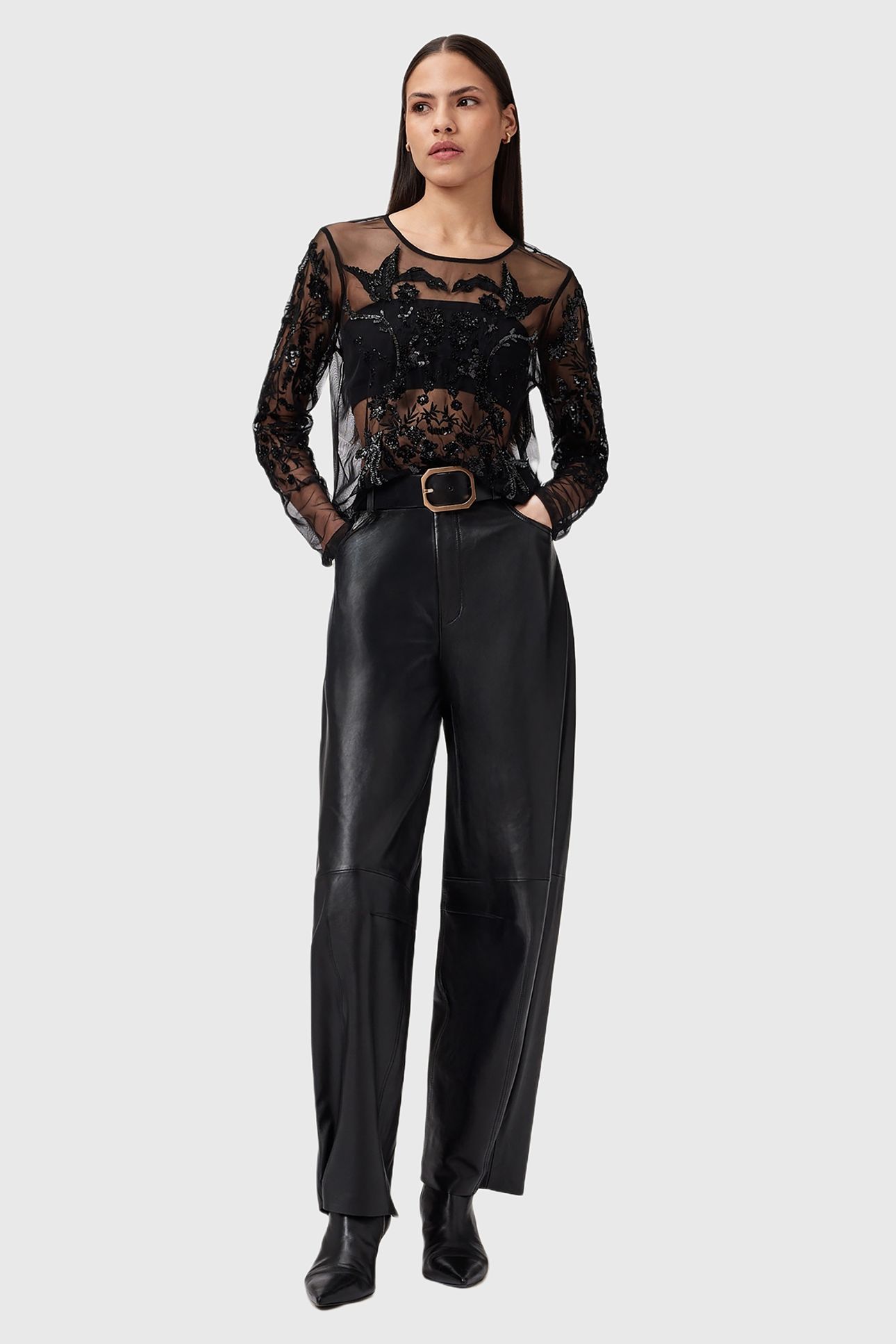 GRETA EMB TOP BLACK 3