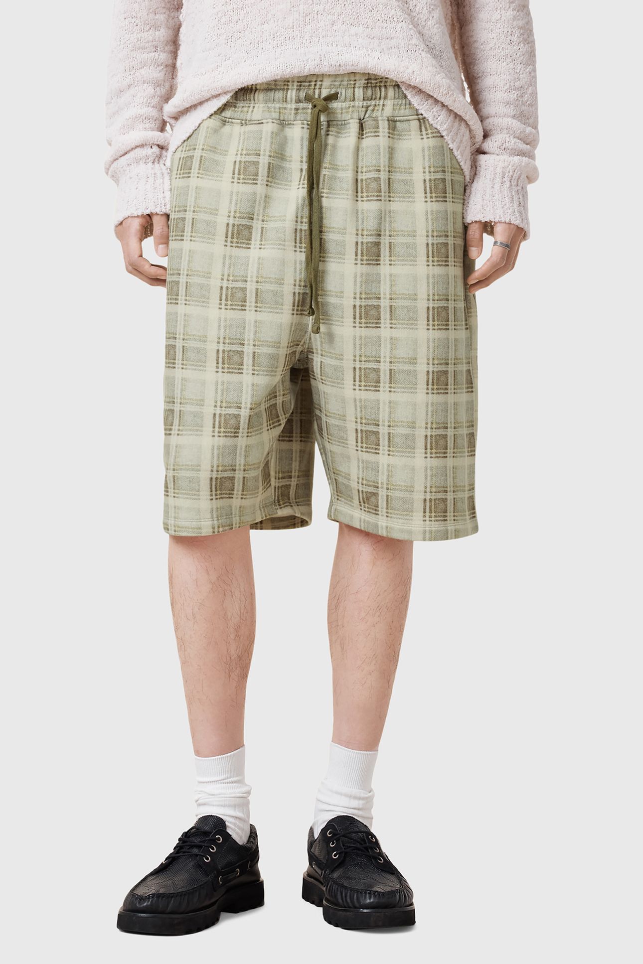 BENJI SWEATSHORT DUSTY LIGHT BROWN 1