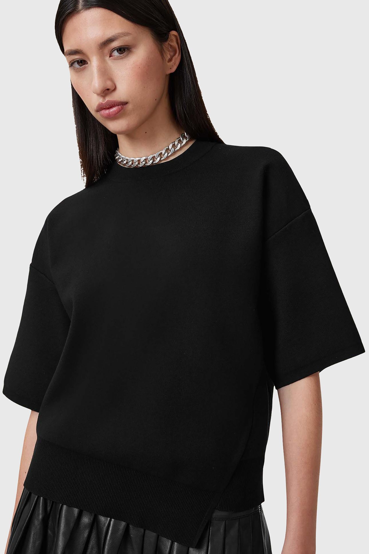 REMI KNIT TEE BLACK 8
