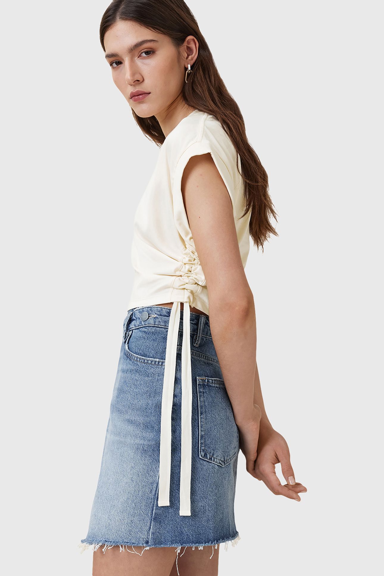 MIRA SATIN TEE TOFU WHITE 5
