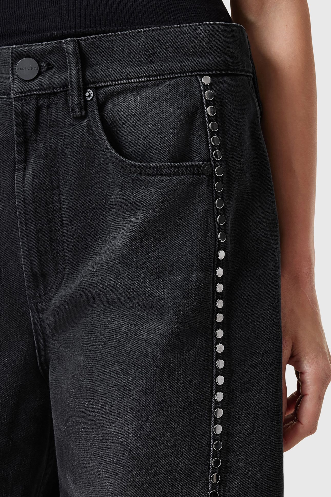 FRANKIE STUD JEAN WASHED BLACK 6