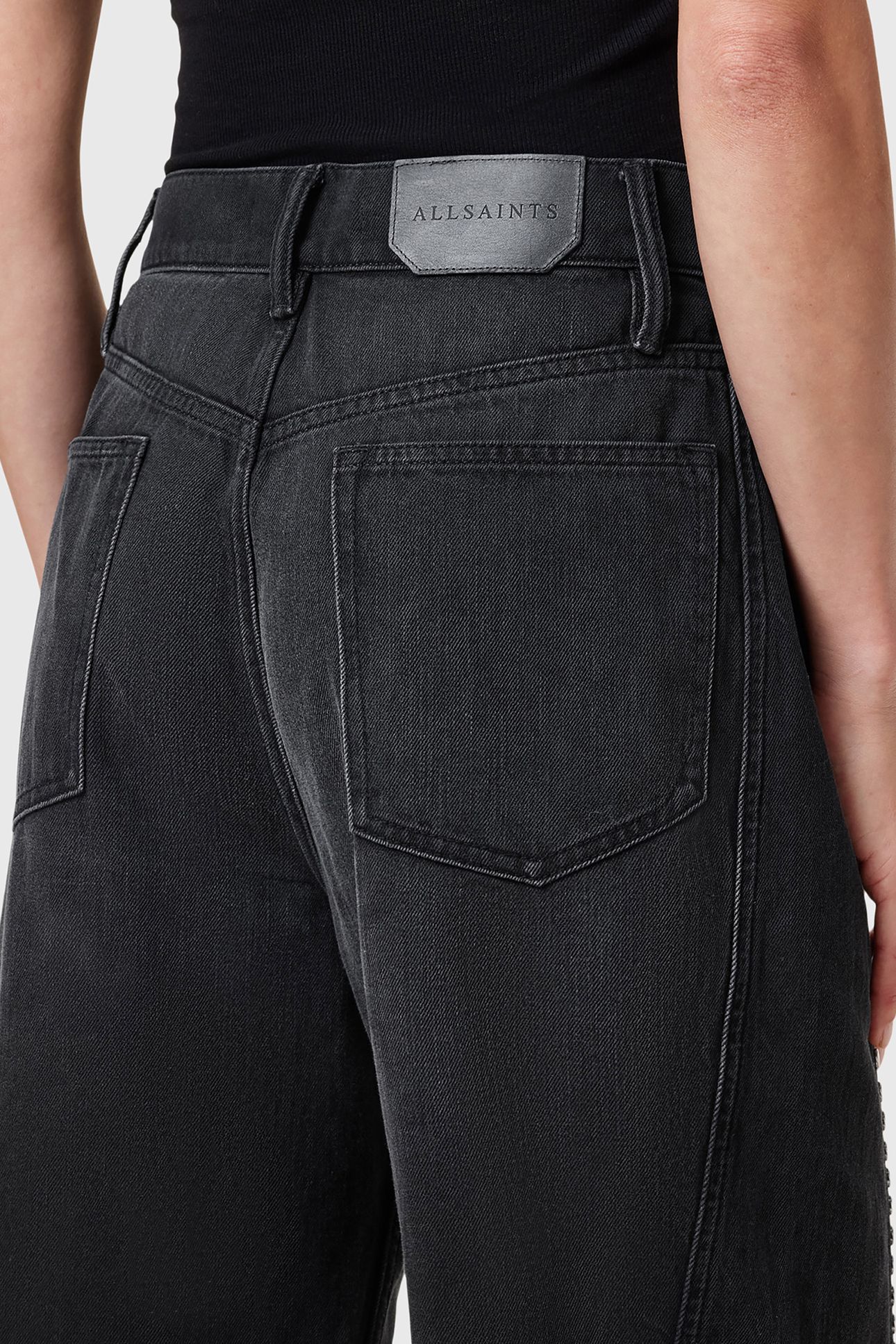 FRANKIE STUD JEAN WASHED BLACK 7