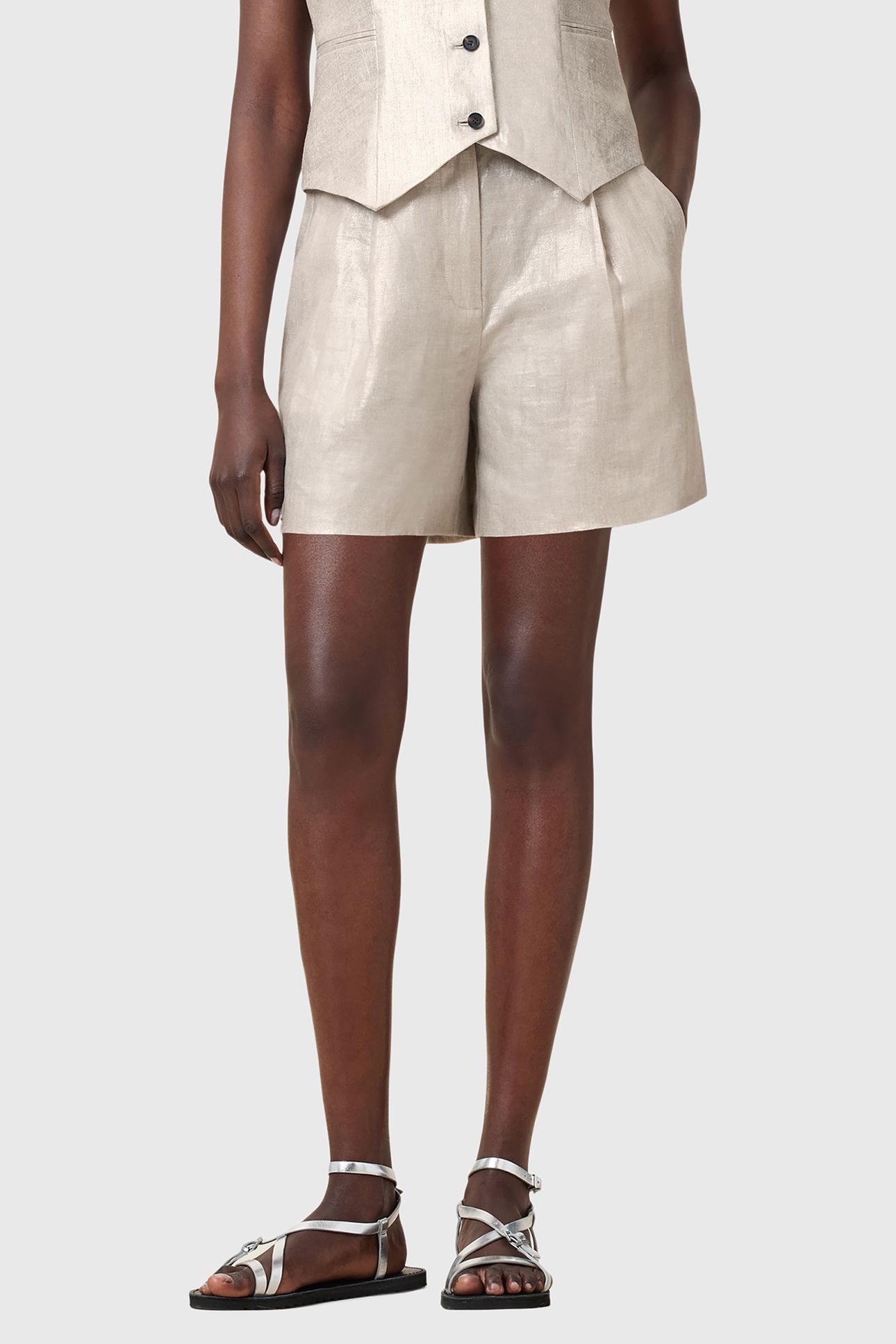 AVERIE SHORT SILVER GREY 1