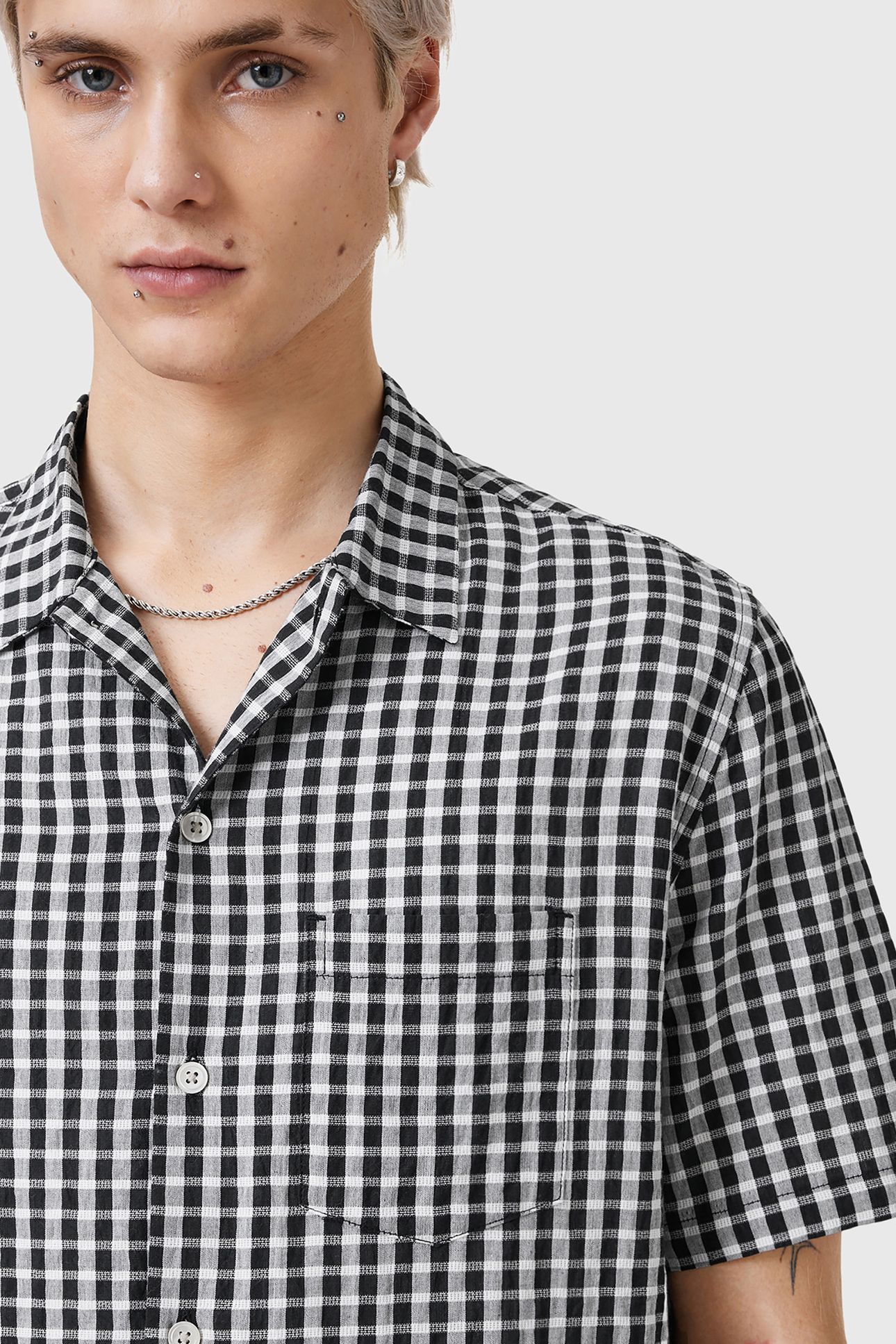 TAWNEY SS SHIRT BLACK 7