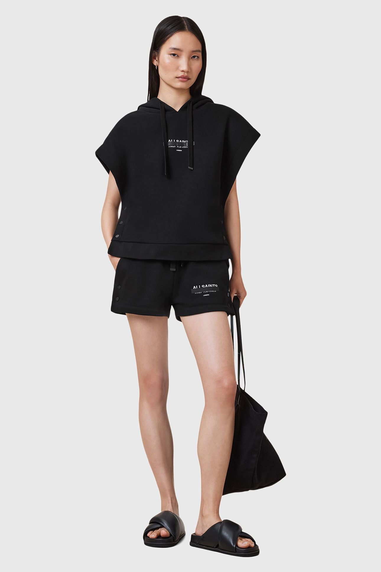 SORRI SL HOODY BLACK 5