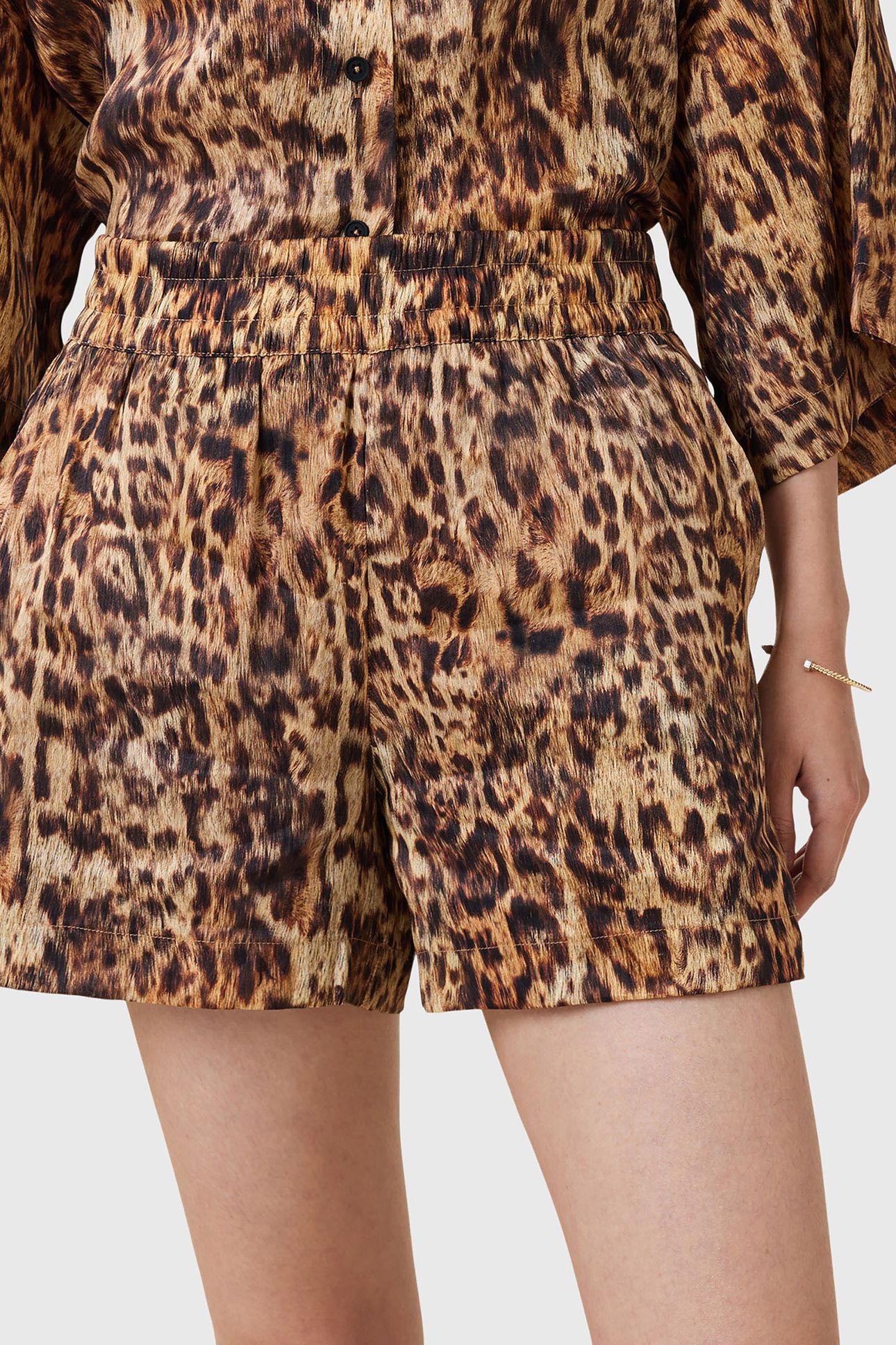 CHARLI SHORT EVIA GOLDEN BROWN 7