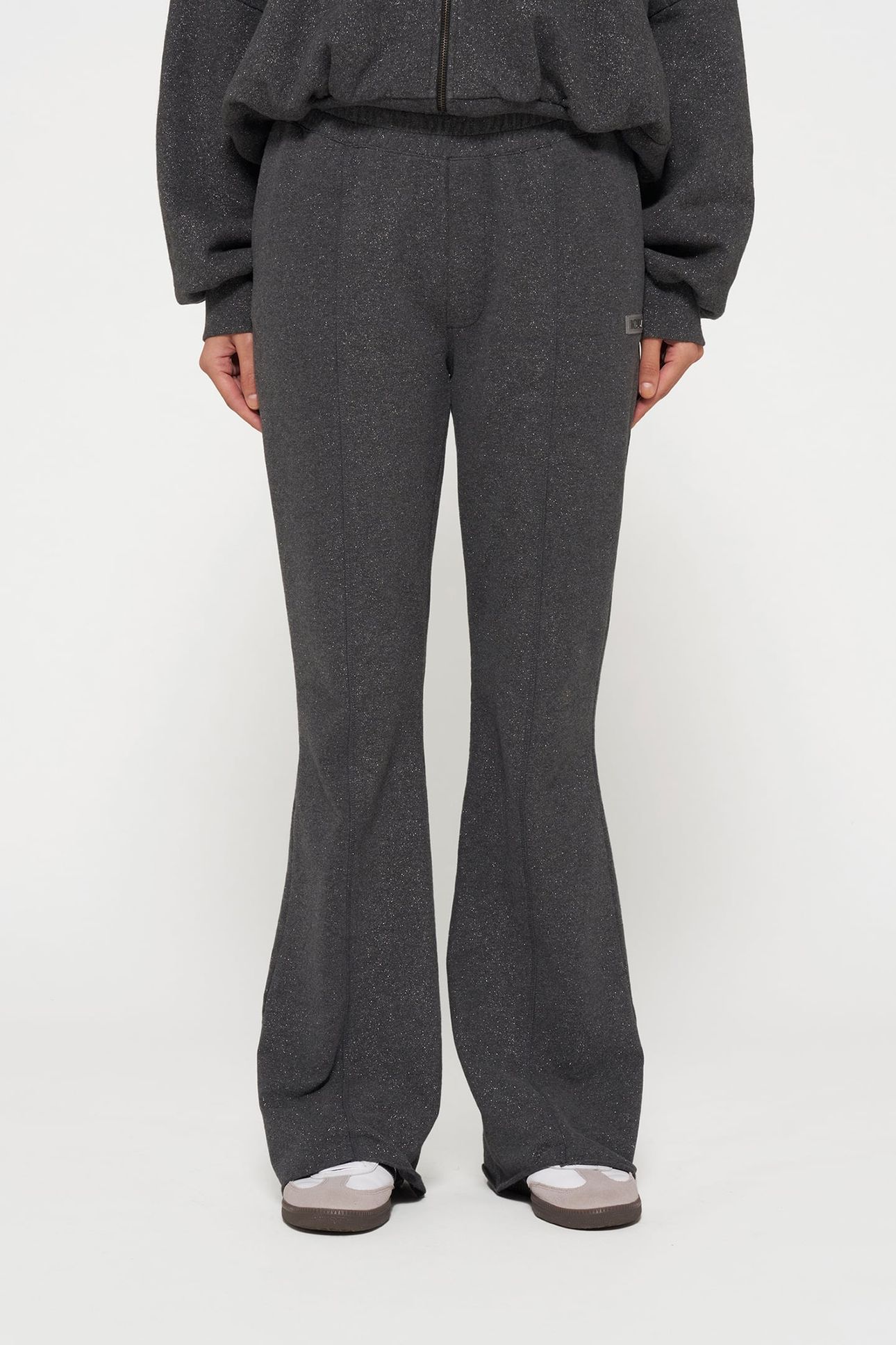GLITTER JOGGER FLARE ANTRA MELEE 1