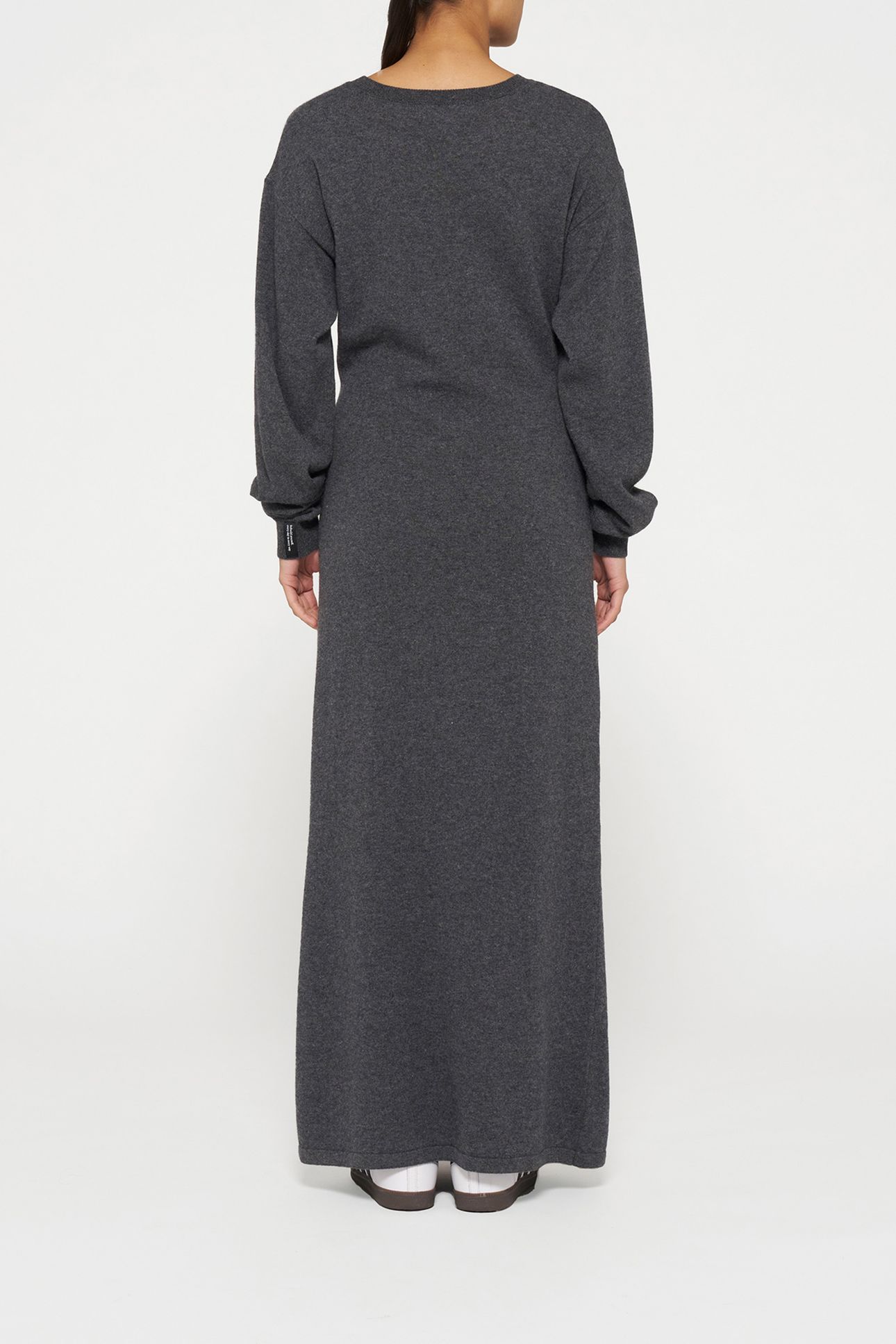 THE KNITTED POWER DRESS ANTRA MELEE 2