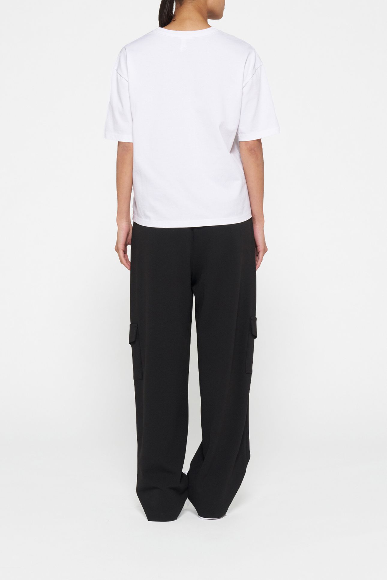 TEE PEARLS WHITE 3