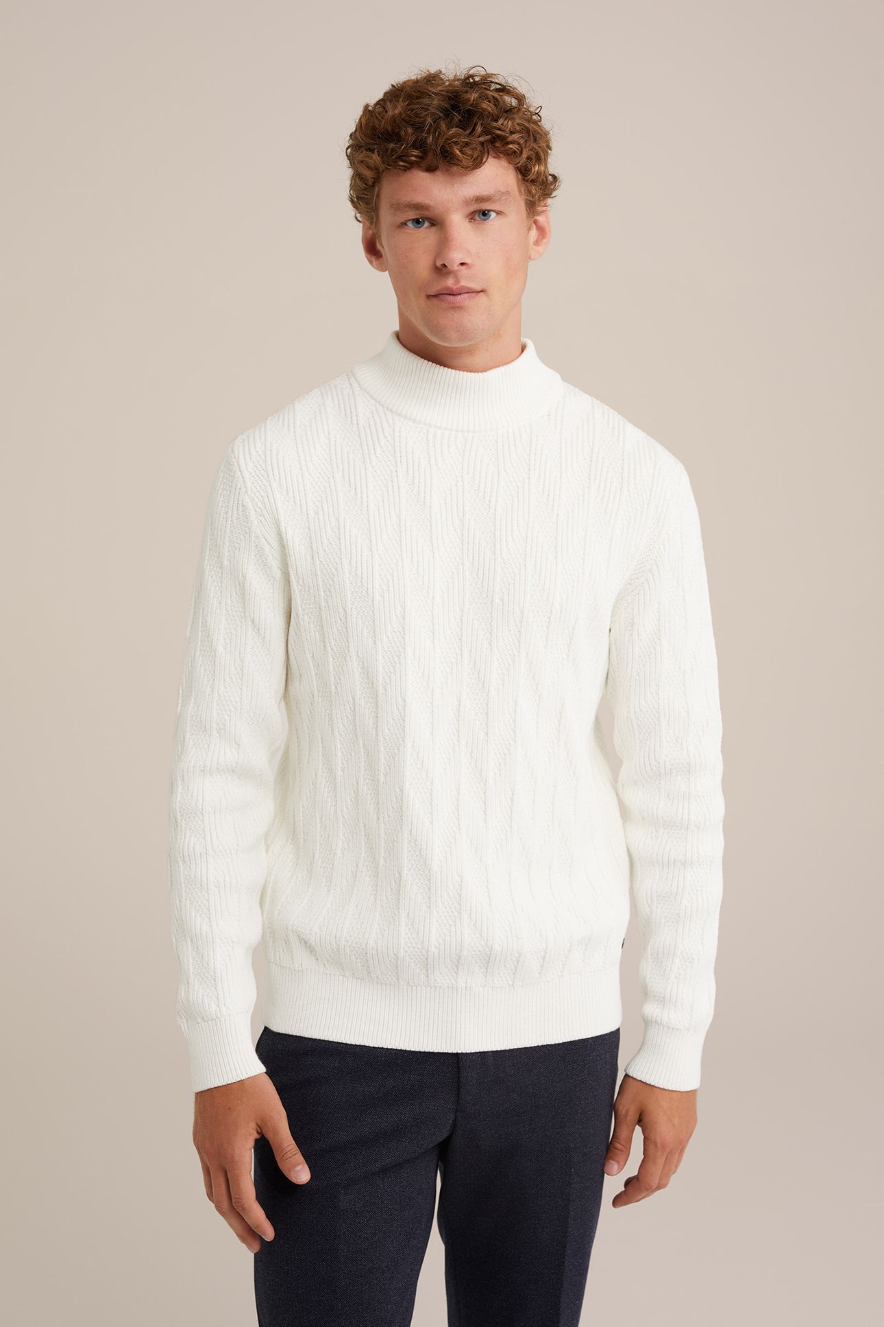 PULLOVER WHITE 1