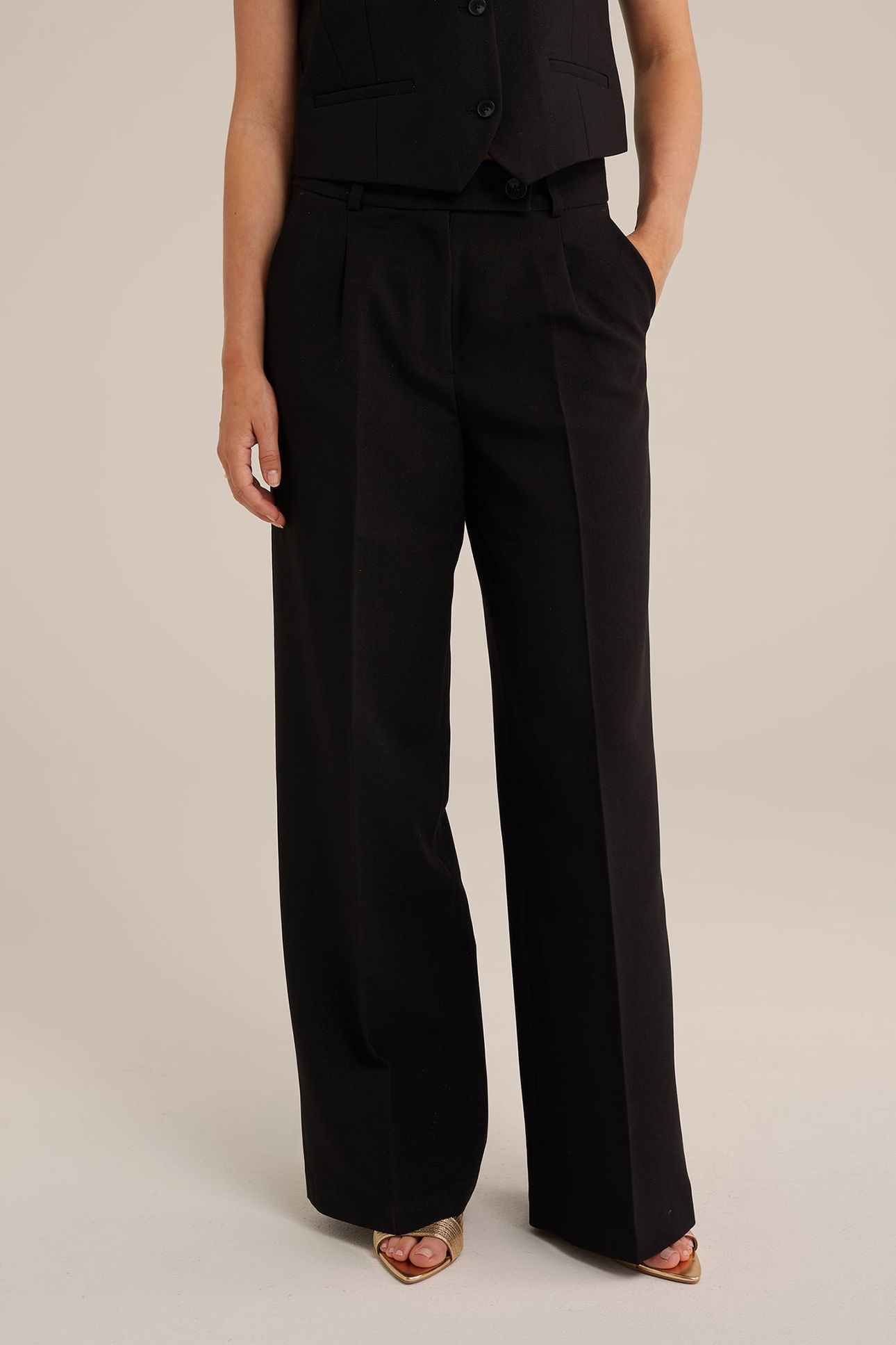 TROUSER BLACK 1