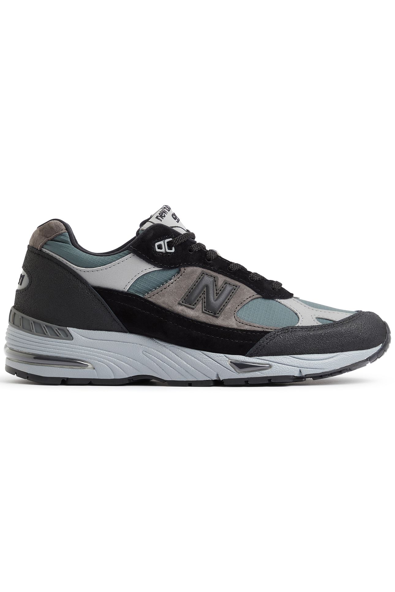 MADE IN UK 991V1 URBAN WINTER BLACK 1