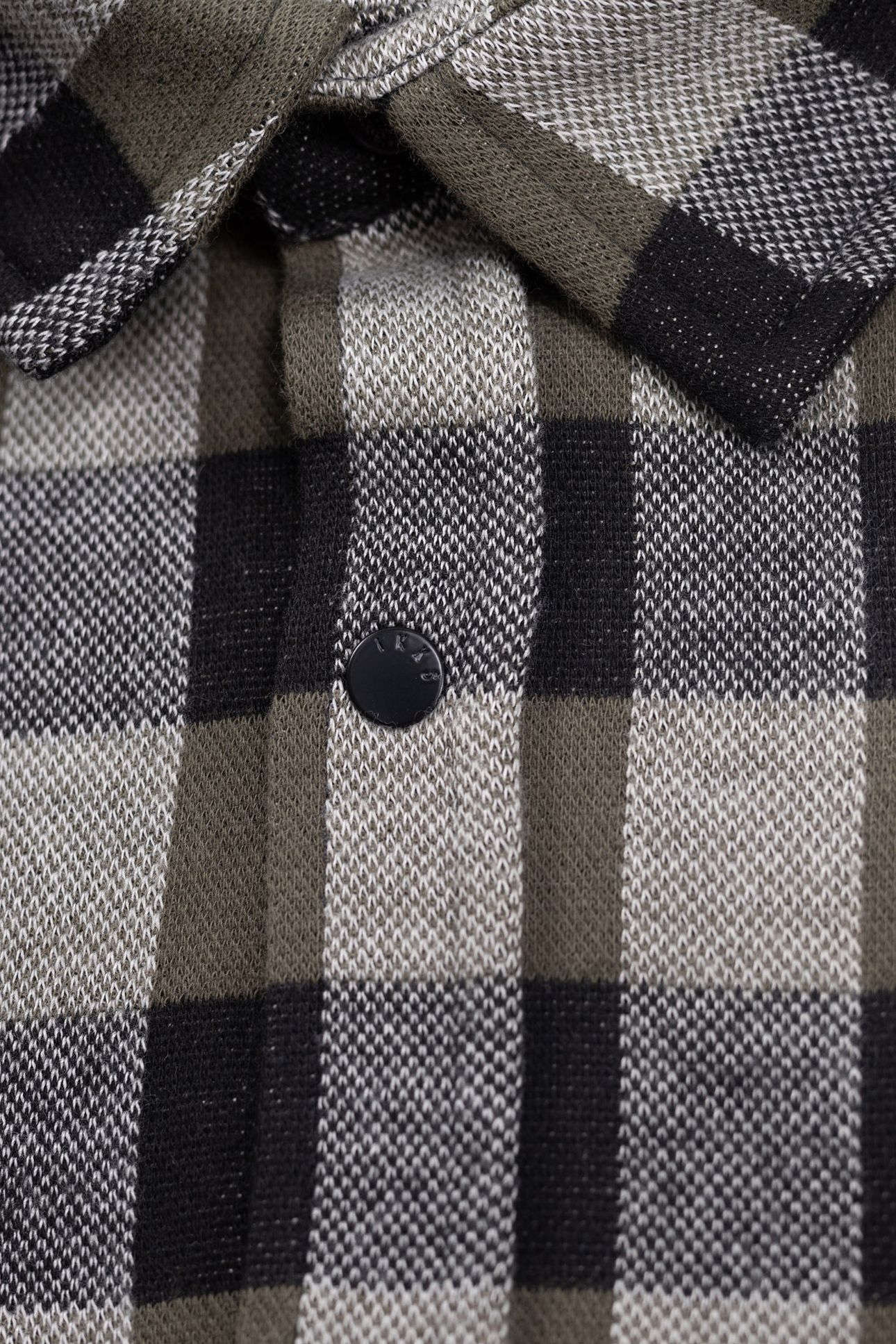 BOY'S BLACK PLAID SHIRT WITH DETACHABLE HOOD 8