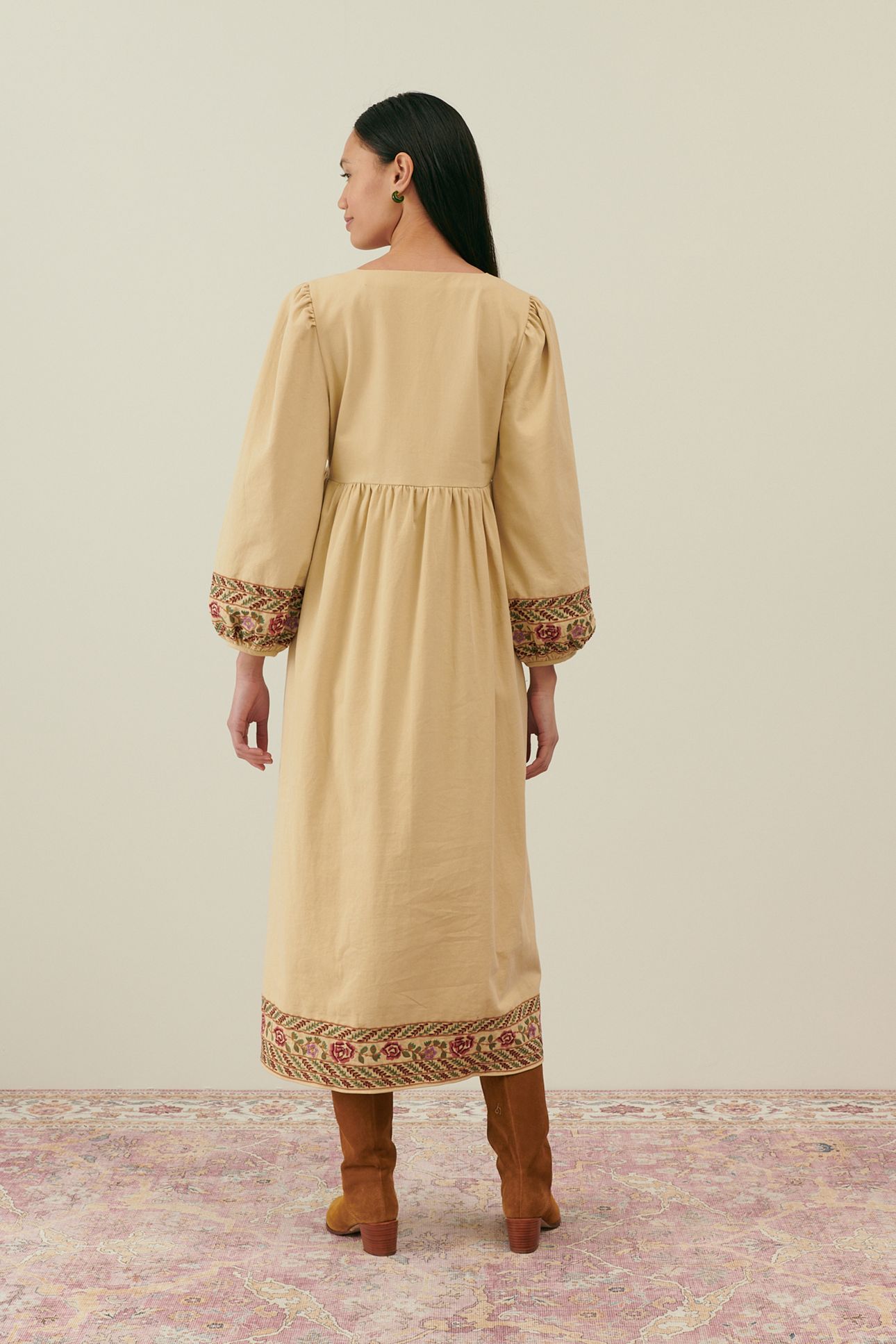 DRESS BALIA BISCUIT 2