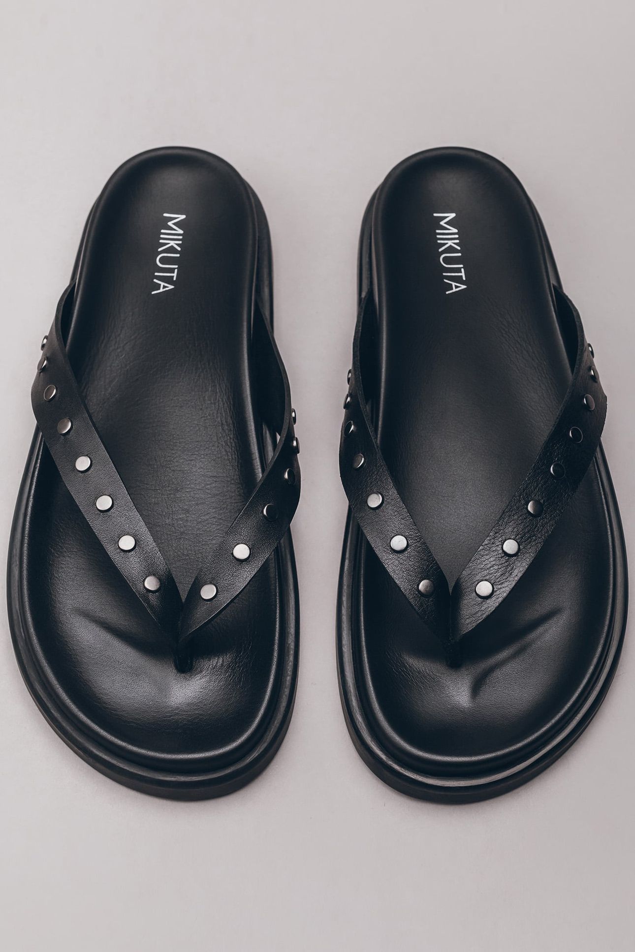 THE BLACK STUDDED LEATHER SANDALS 1