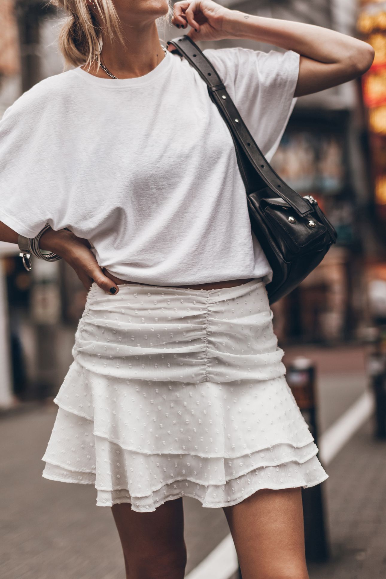 THE WHITE RUFFLE SKORT 1