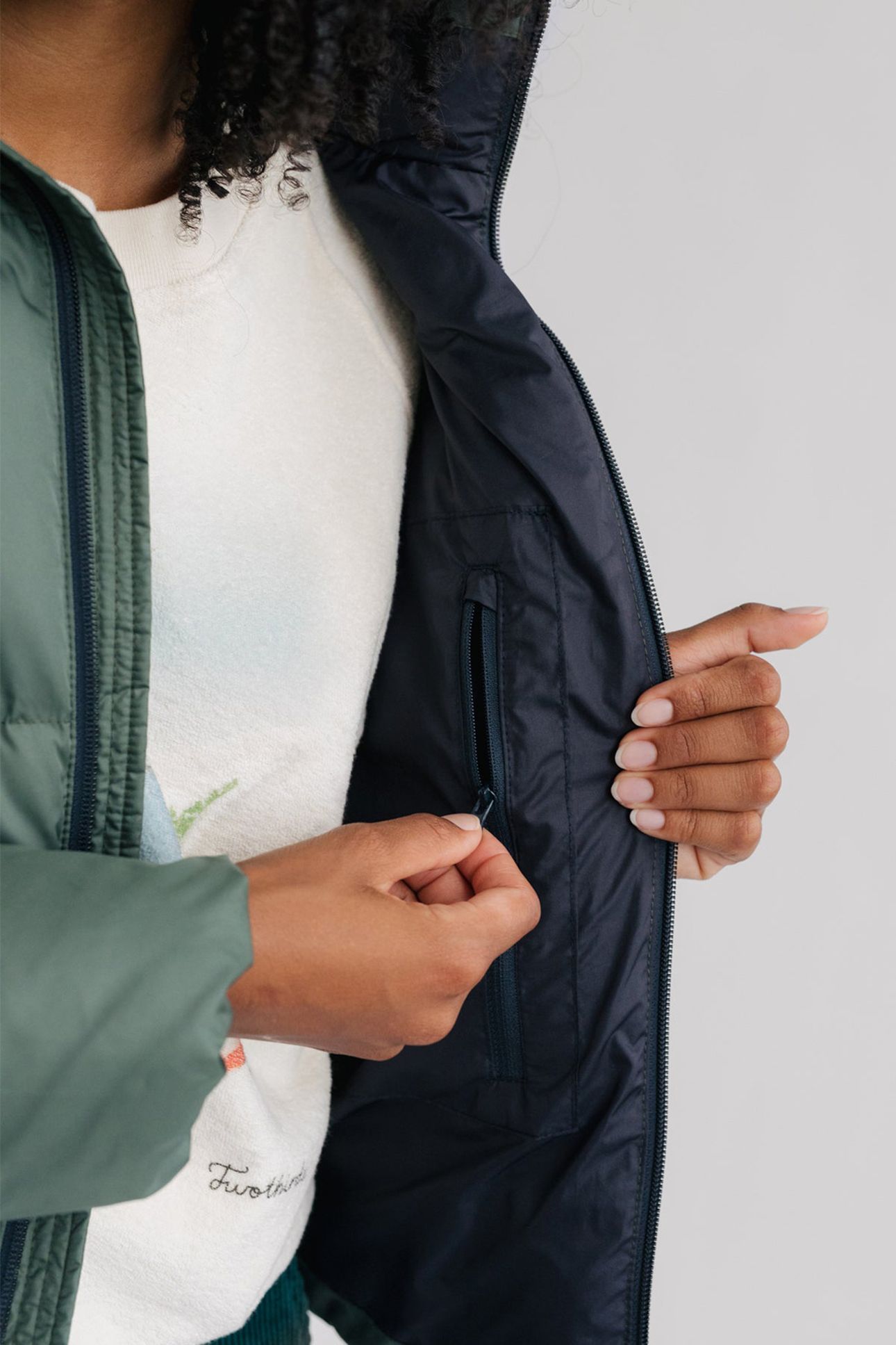 HOWTH JACKETS LIGHT KHAKI 3