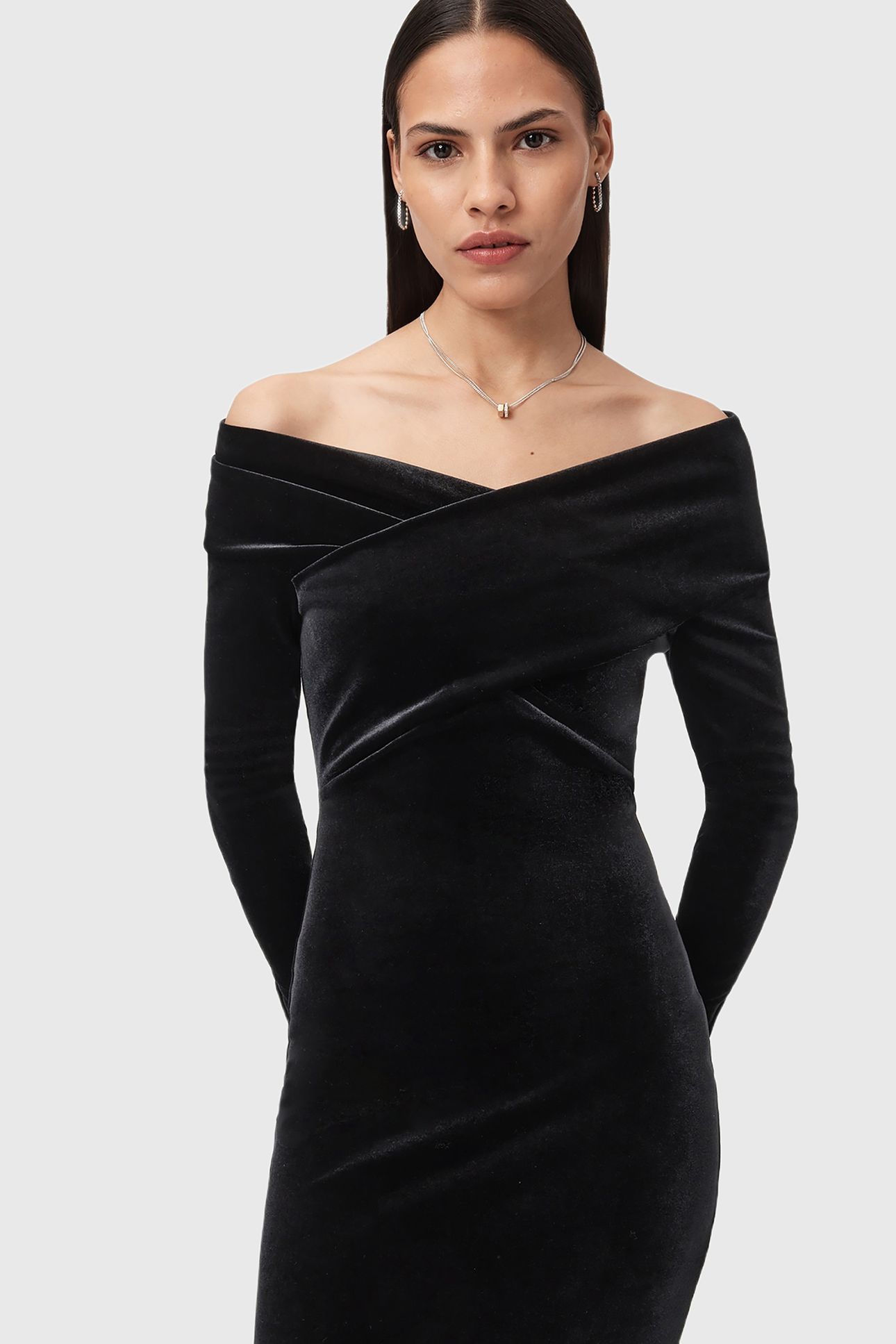 DELTA VELVET DRESS BLACK 5