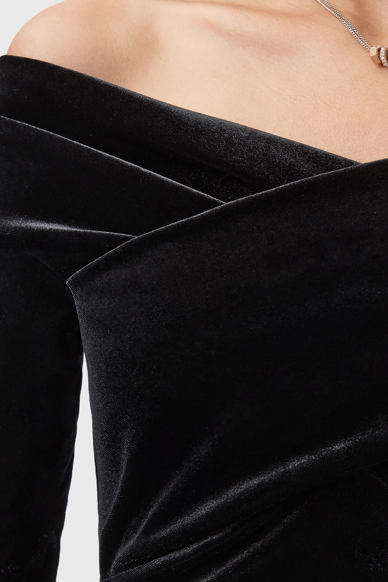 DELTA VELVET DRESS BLACK 8