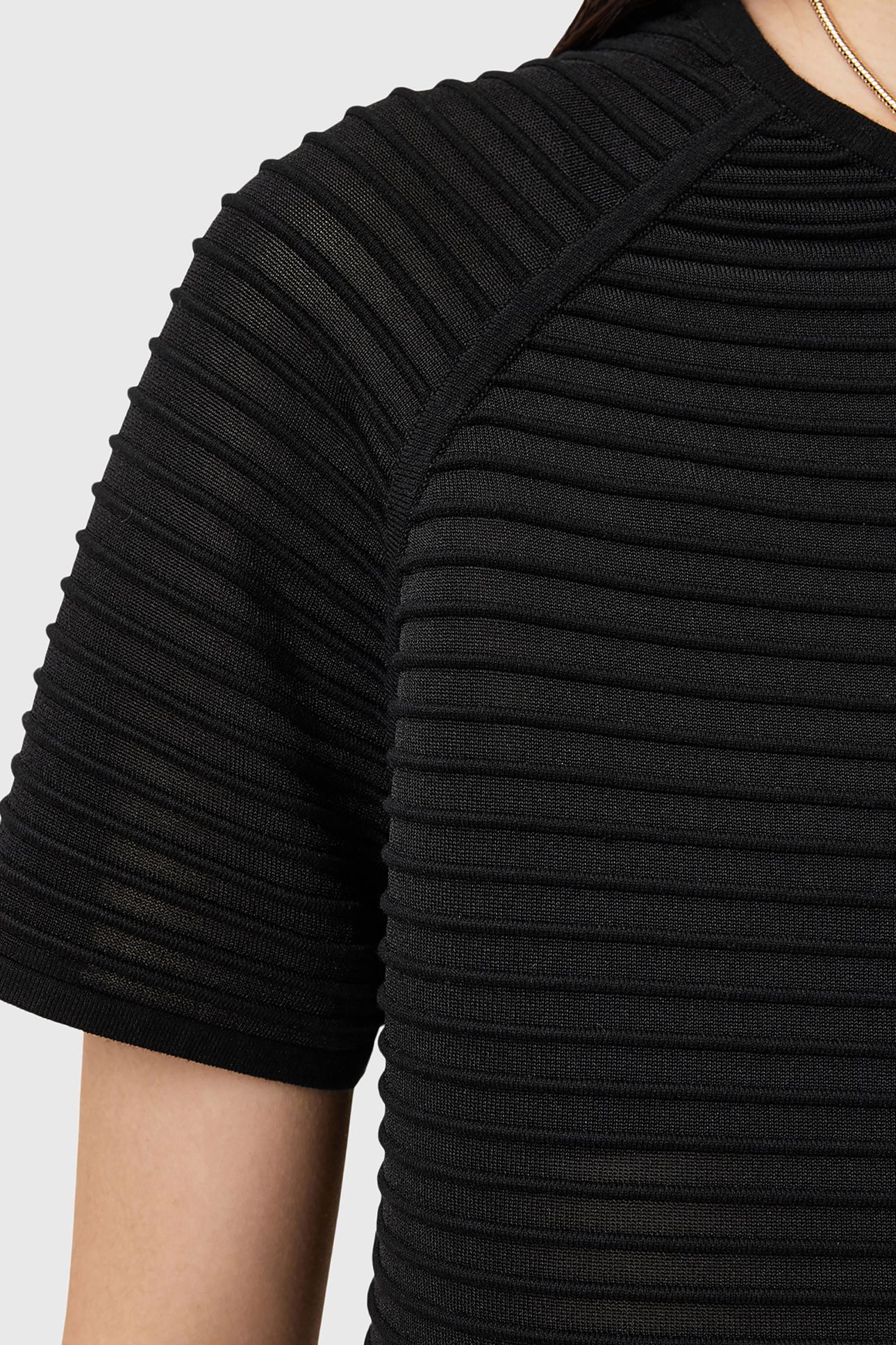 ALICE TEE BLACK 7