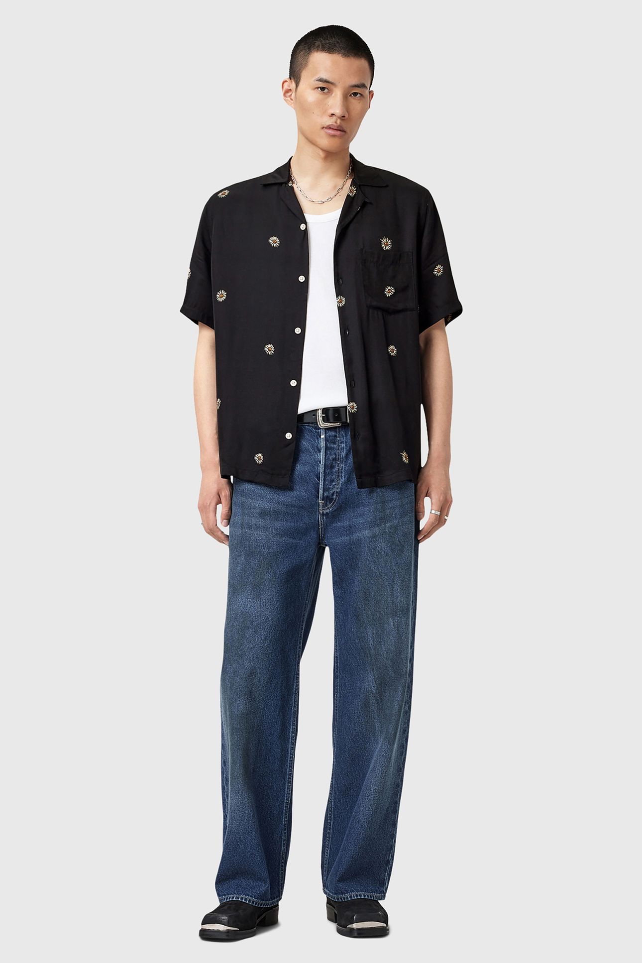 FLEUR PEACE SS SHIRT JET BLACK 2