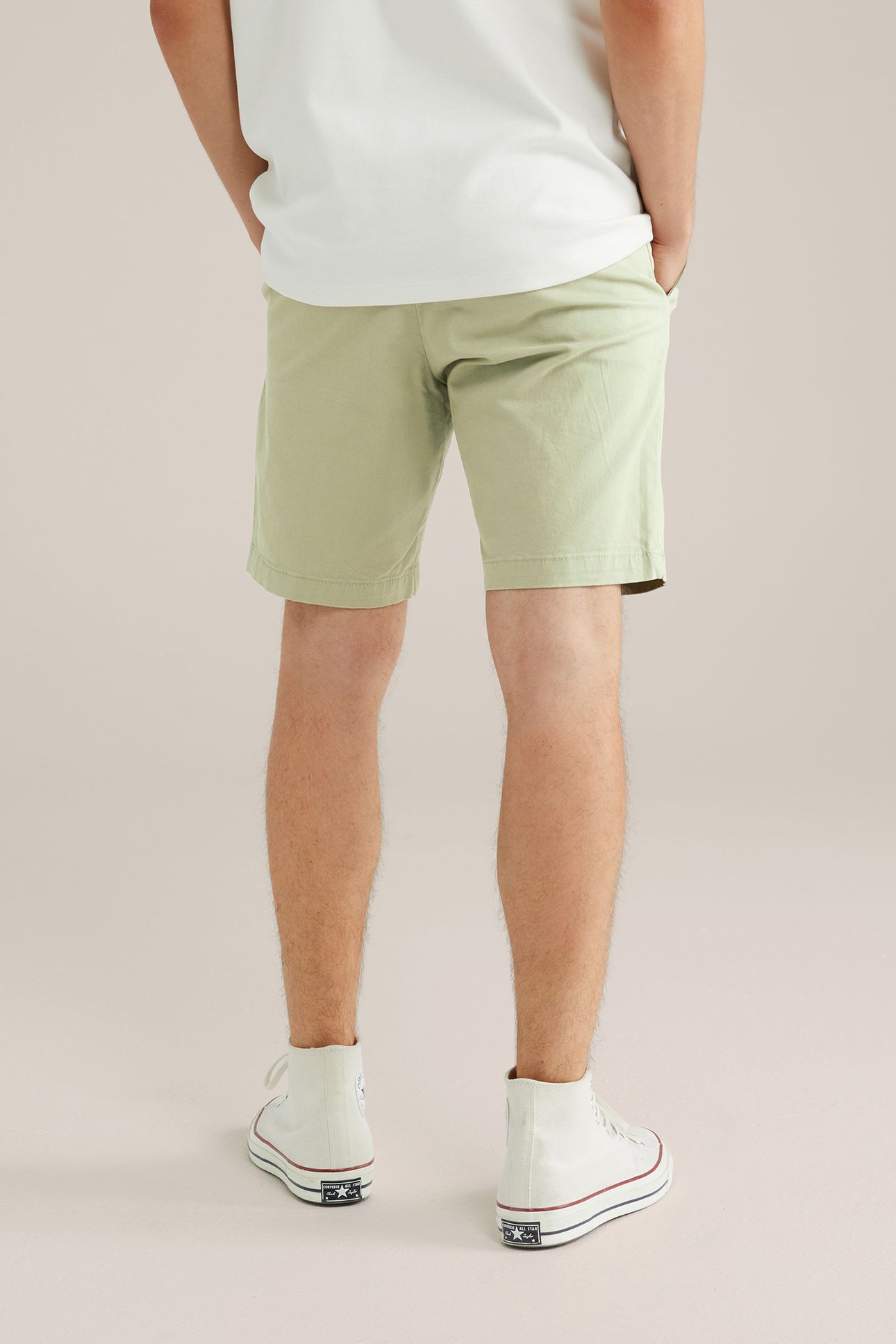 SHORT LIGHT GREEN 2