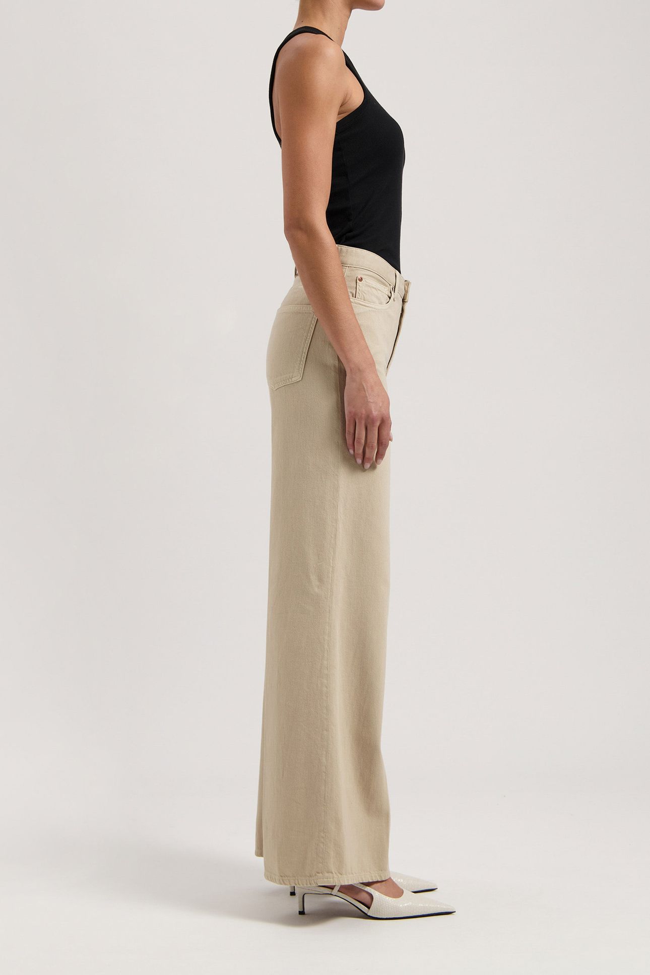 SARA HIGH LOOSE FLOW SAND 5