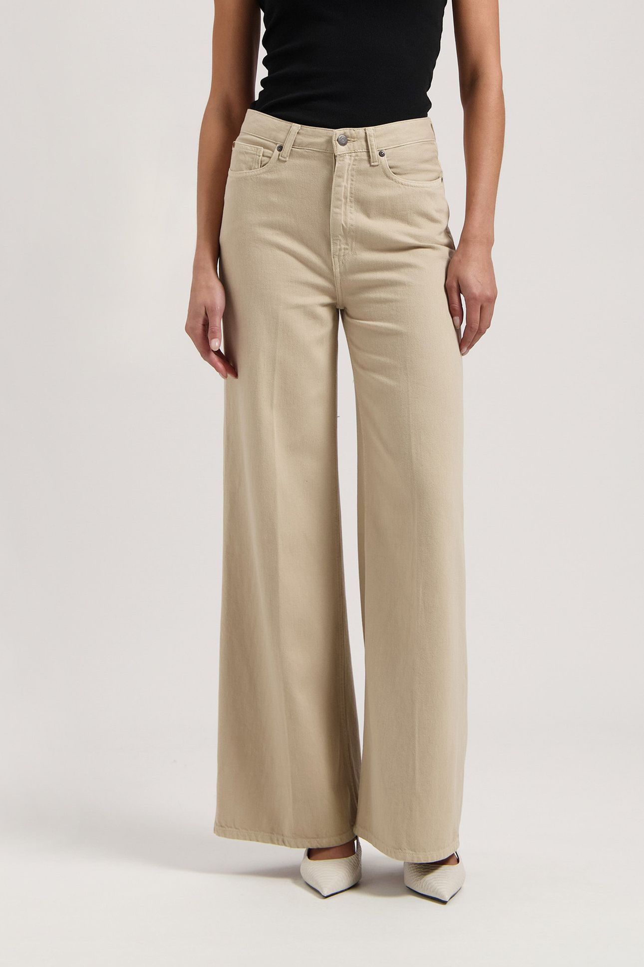 SARA HIGH LOOSE FLOW SAND 1