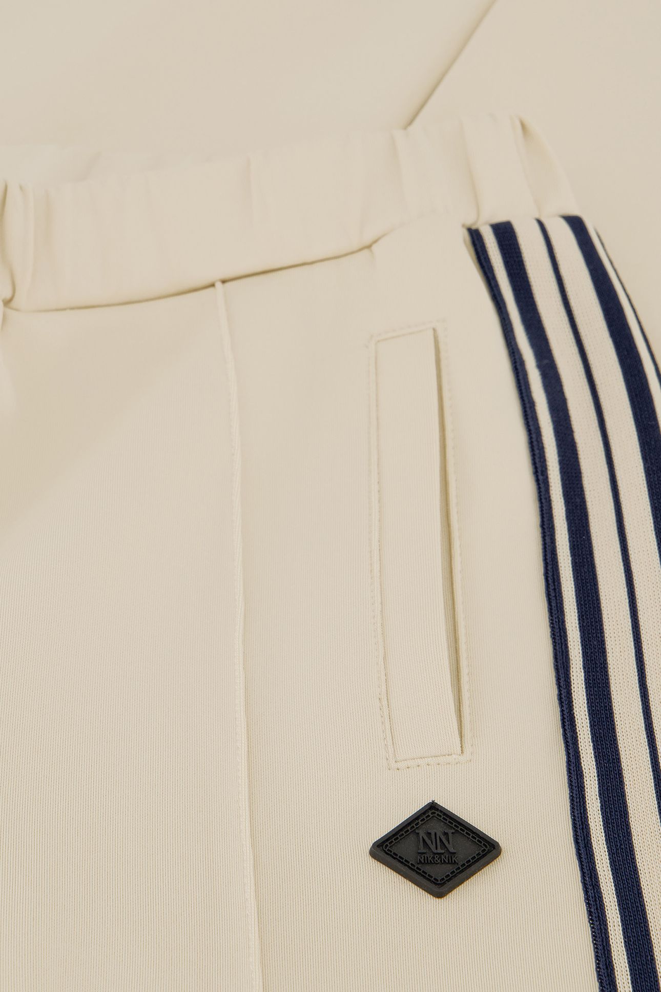 JAMILLA SWEATPANTS ALMOND 4