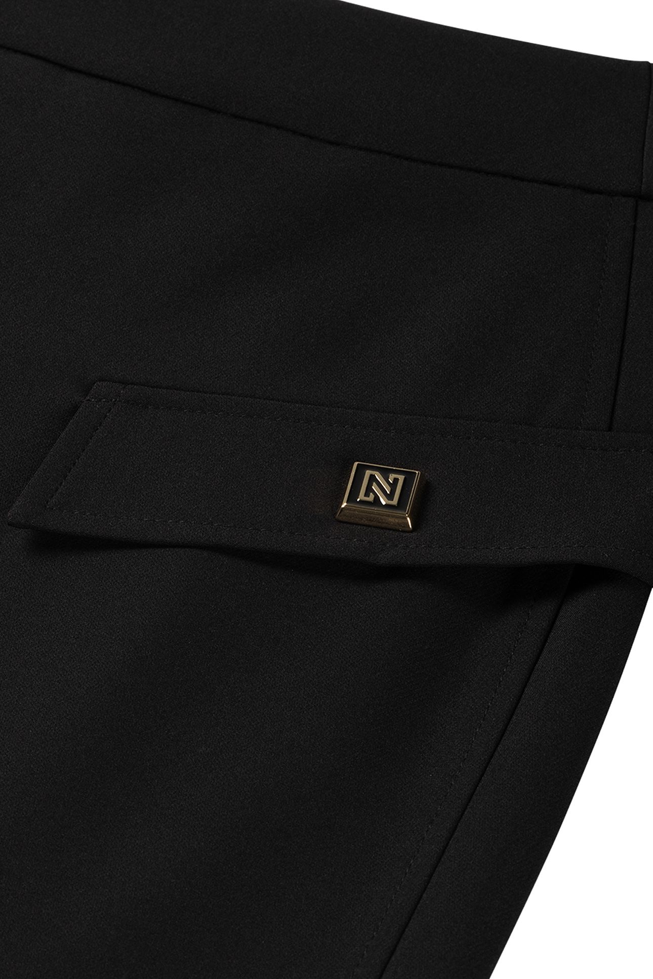 HENDERSON MAXI SKIRT BLACK 4
