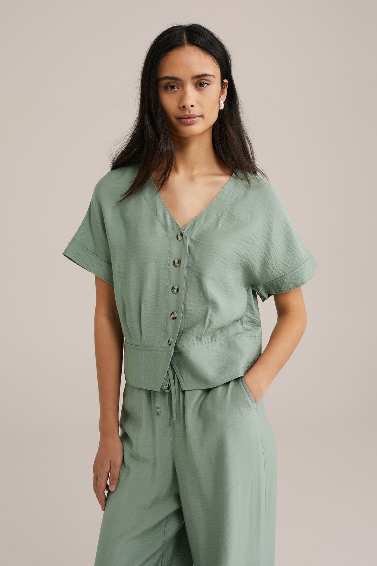 BLOUSE LIGHT GREEN 1