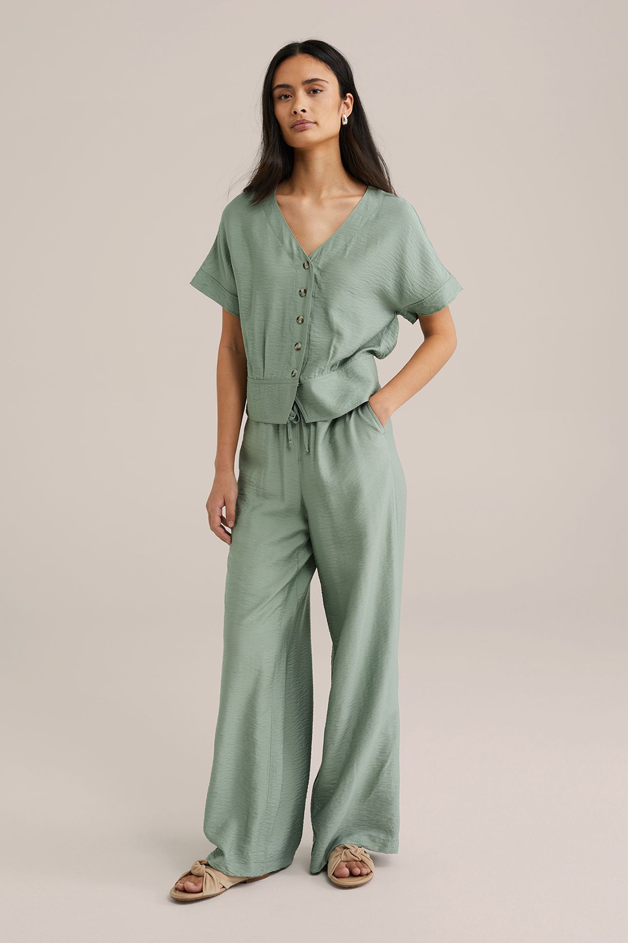 TROUSER PASTEL GREEN 3