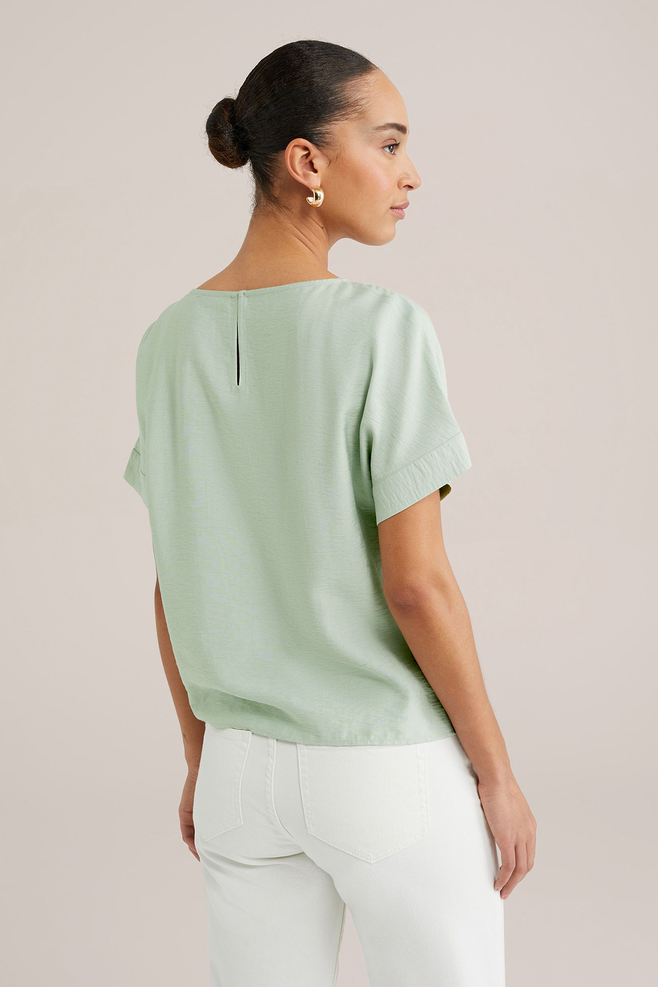 T-SHIRT MINT GREEN 2