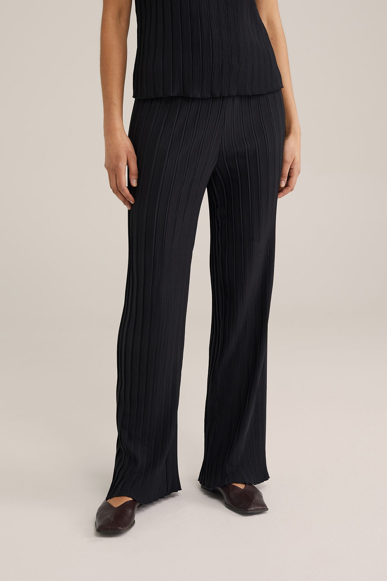 TROUSER BLACK 1