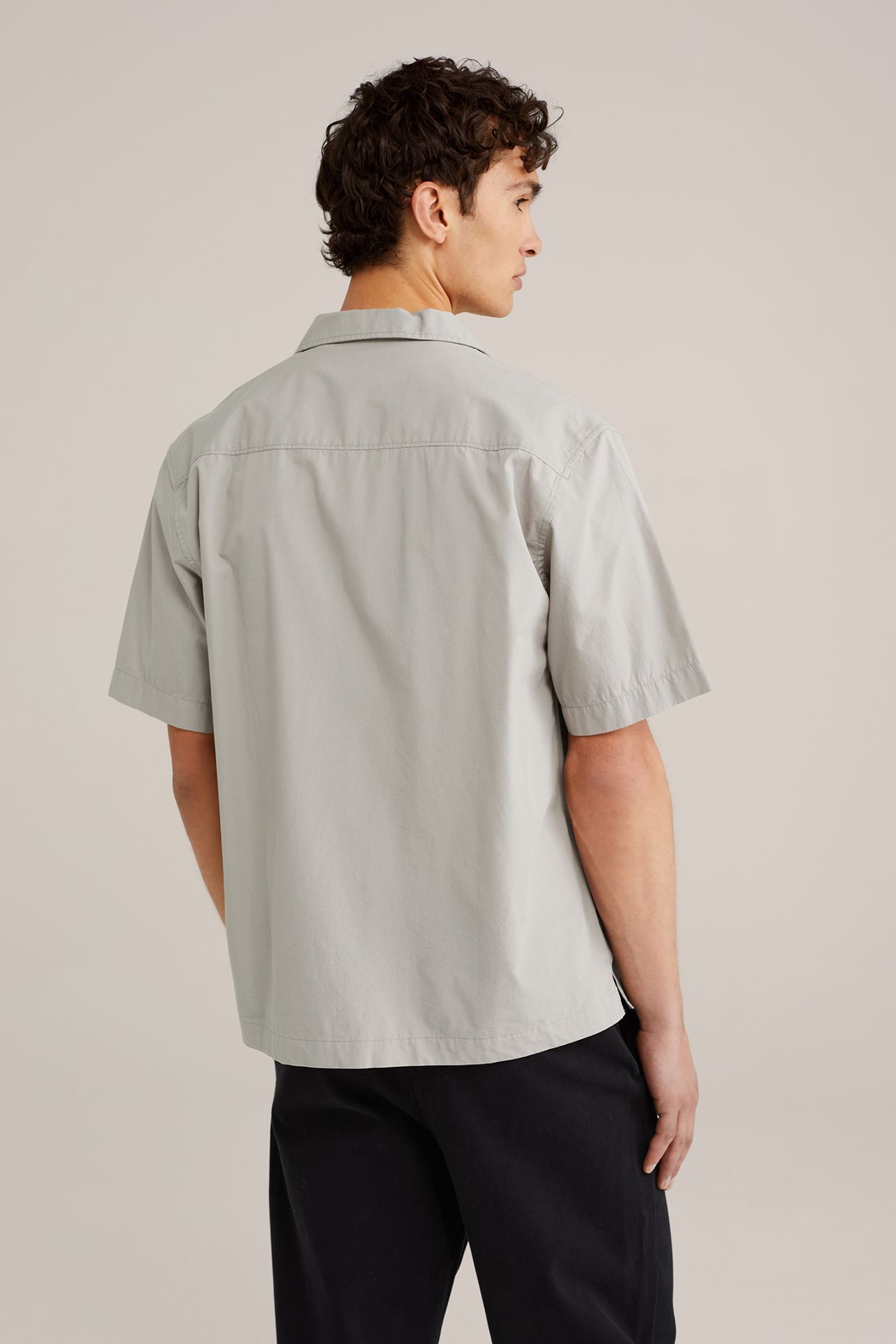 SHIRT LIGHT GREY 2