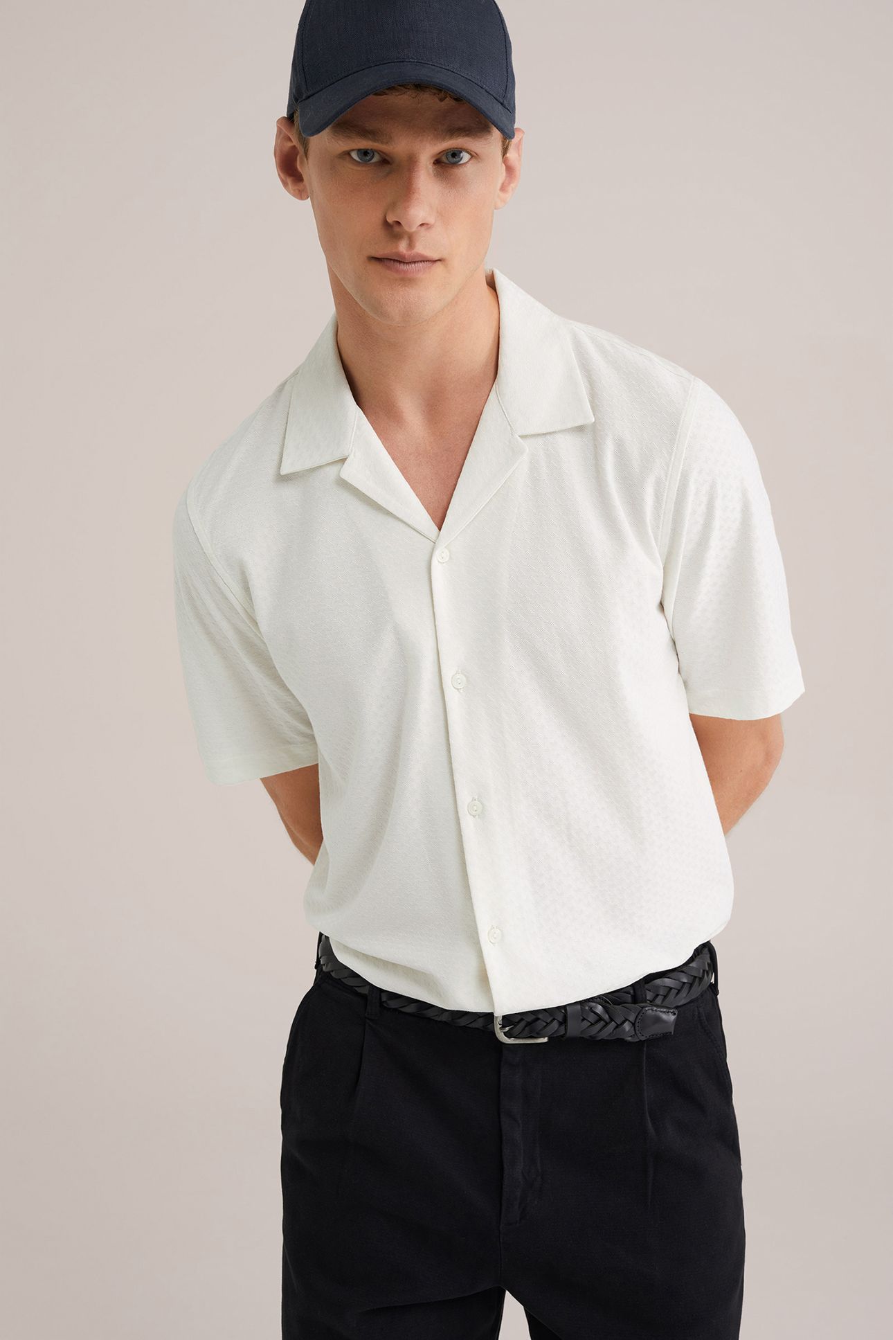 SHIRT WHITE 5