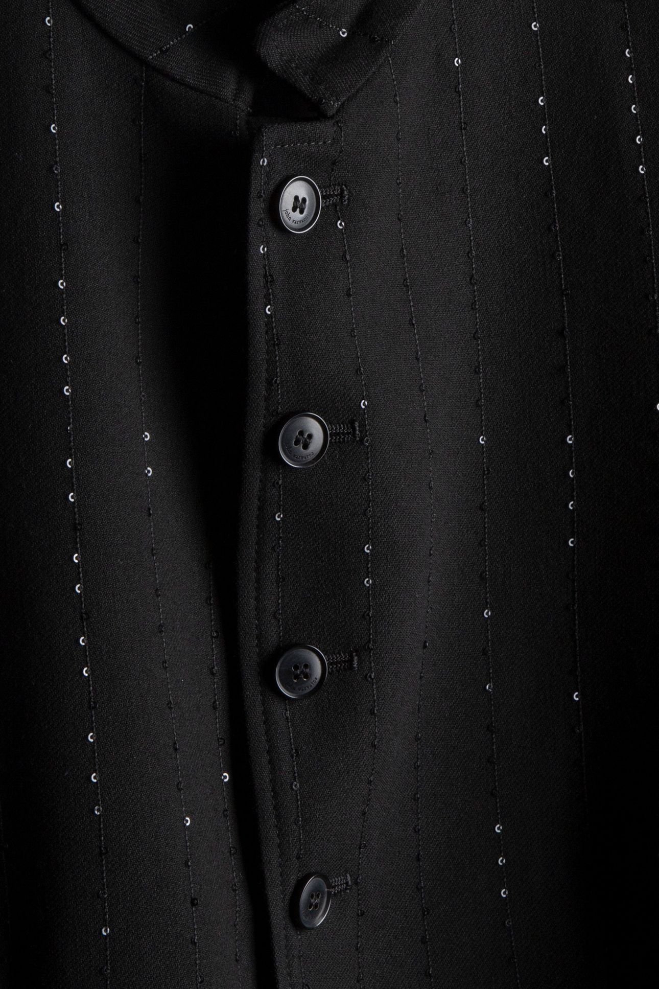 BUTTON FRONT CLOUSRE VESTWITH STAND UP C BLACK 3
