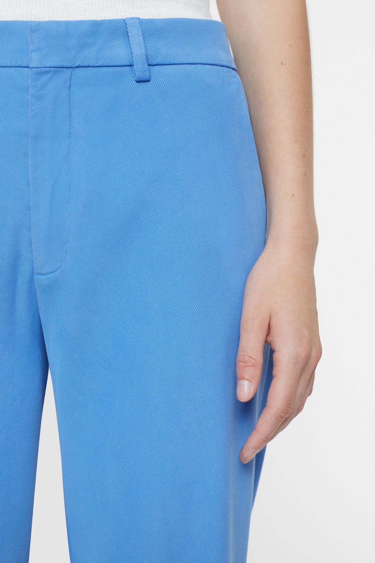 AUCKLEY PANTS CHAMBRAY BLUE 5