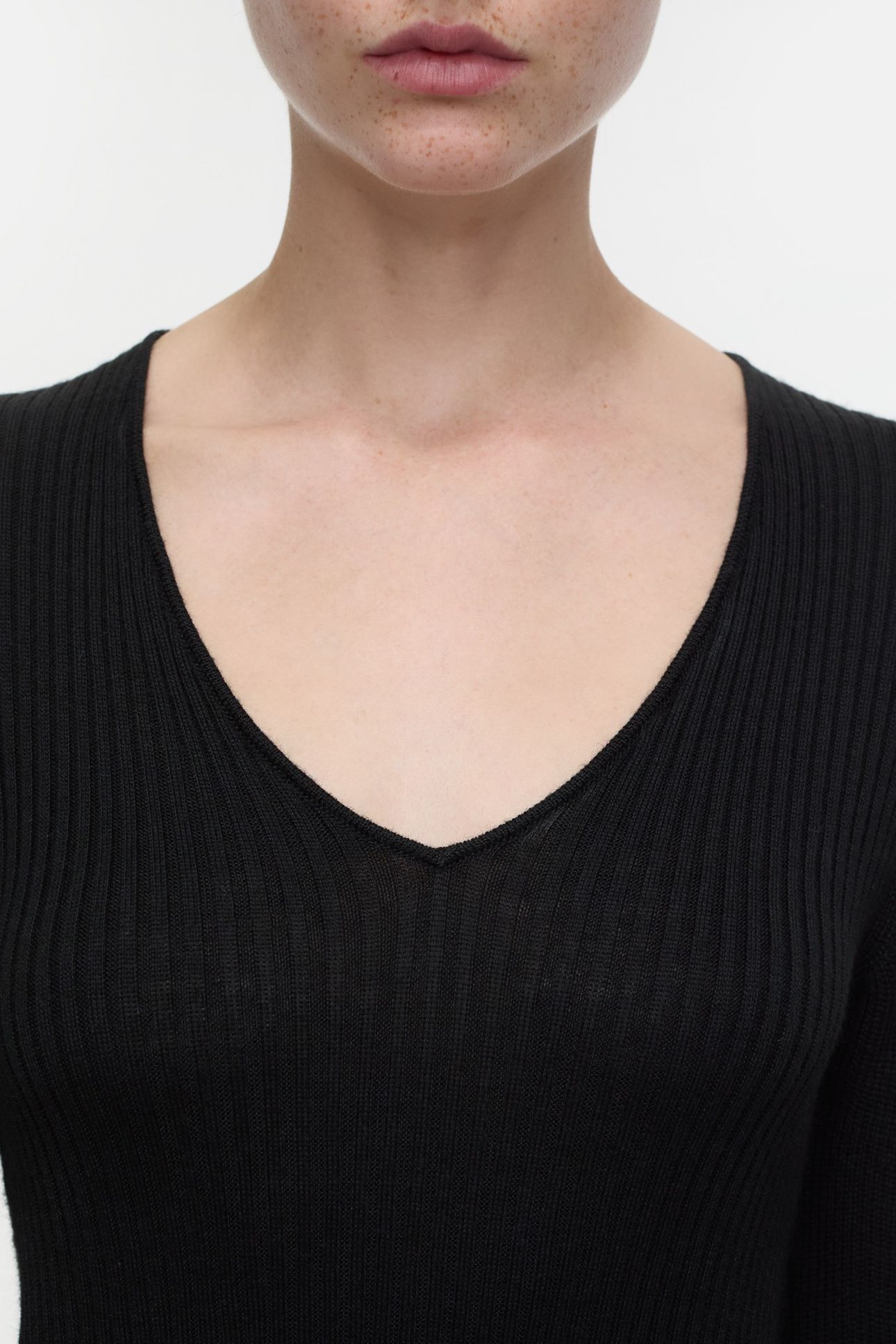 LONG SLEEVE RIB DRESS BLACK 4