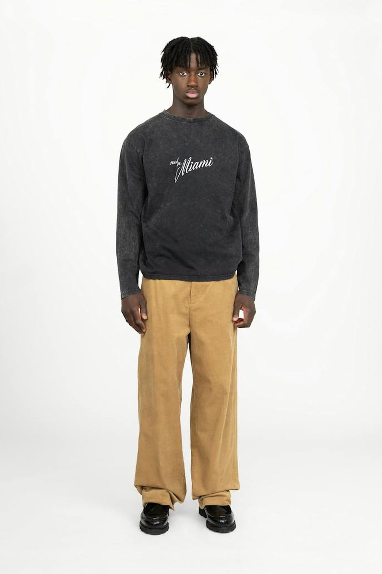 HIGHSNOBIETY – FLOATIE LONG-SLEEVE T-SHIRT 1