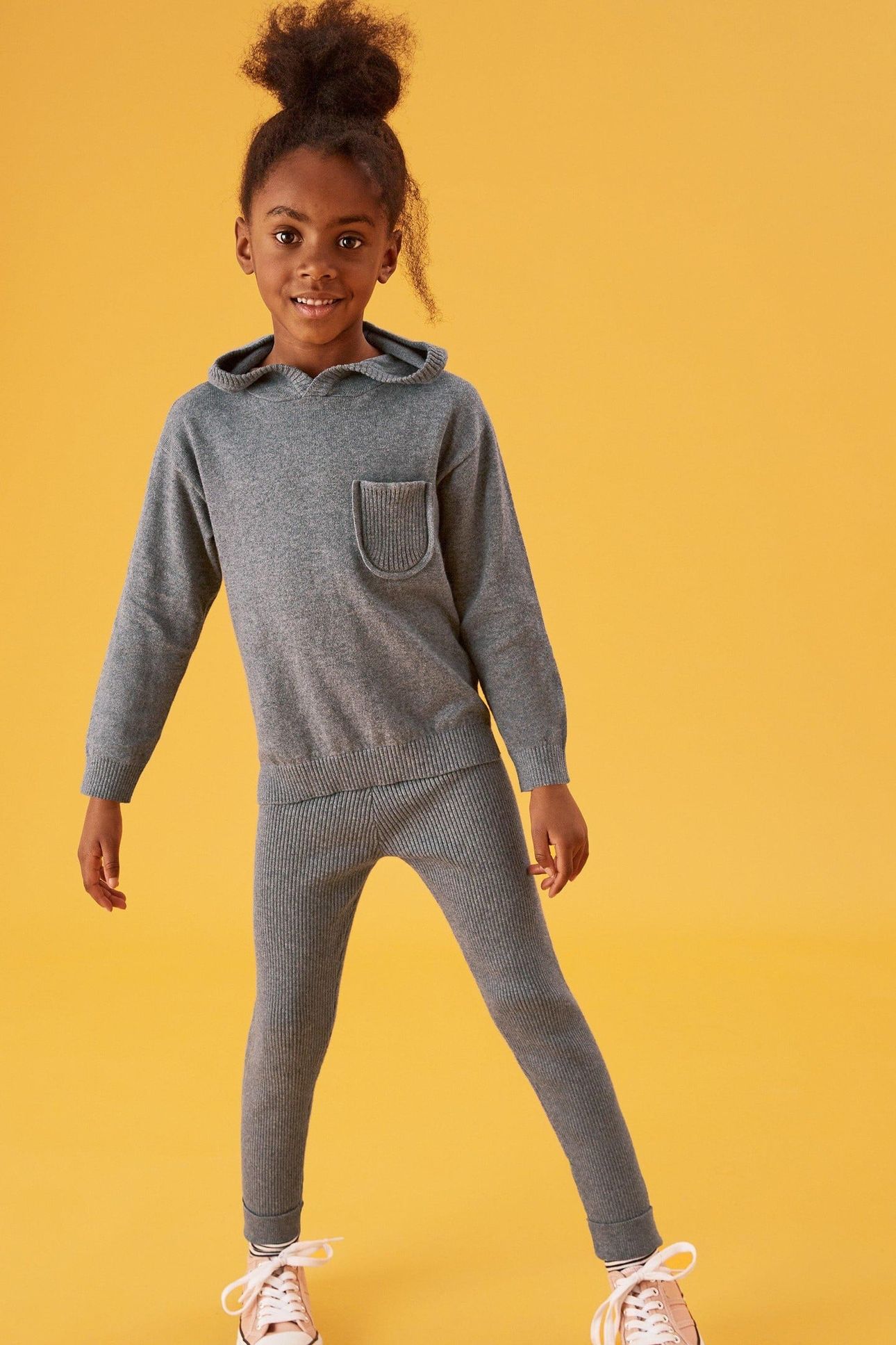 KNITTED COSY SET MID GREY 1
