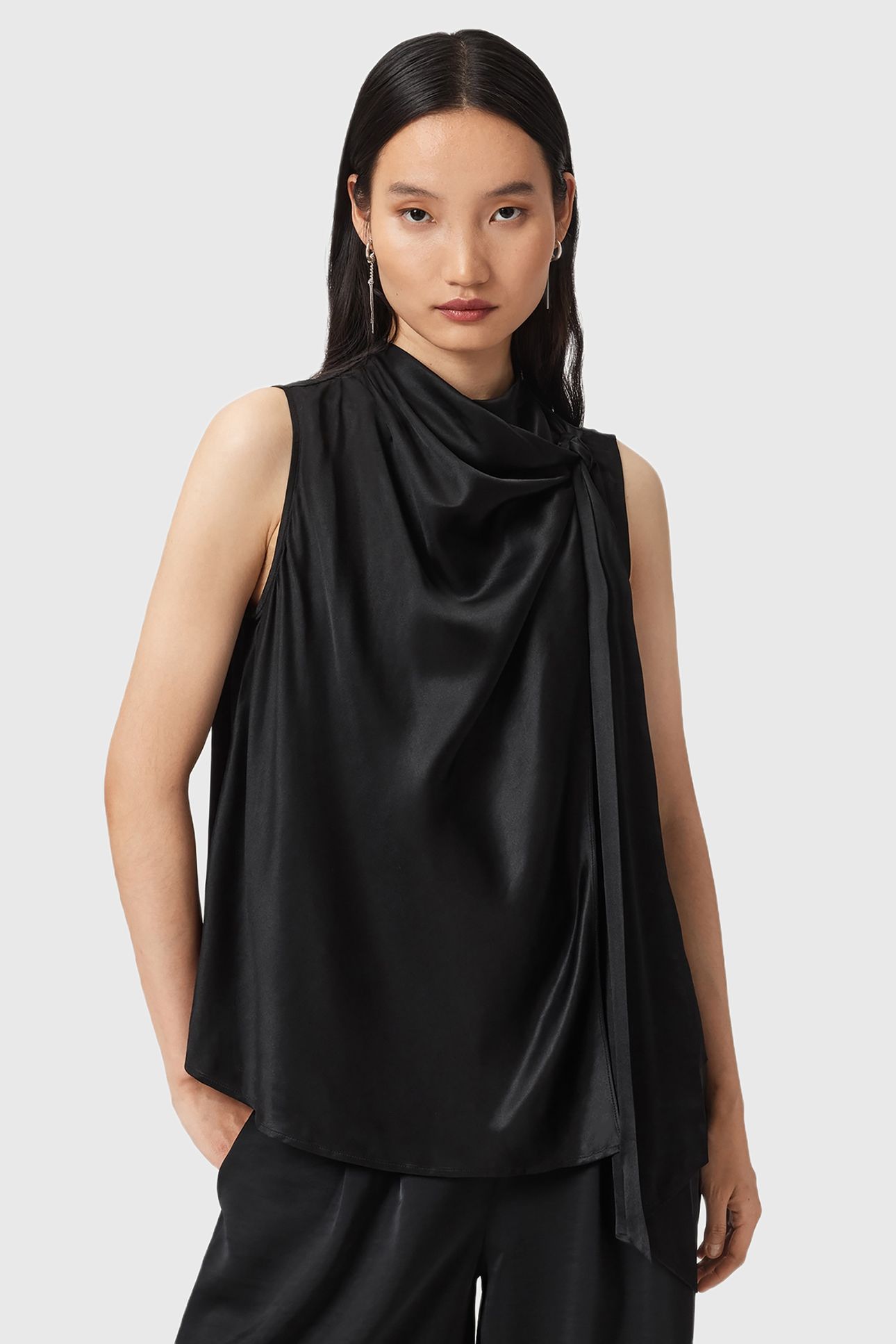 HERELA TOP BLACK 1