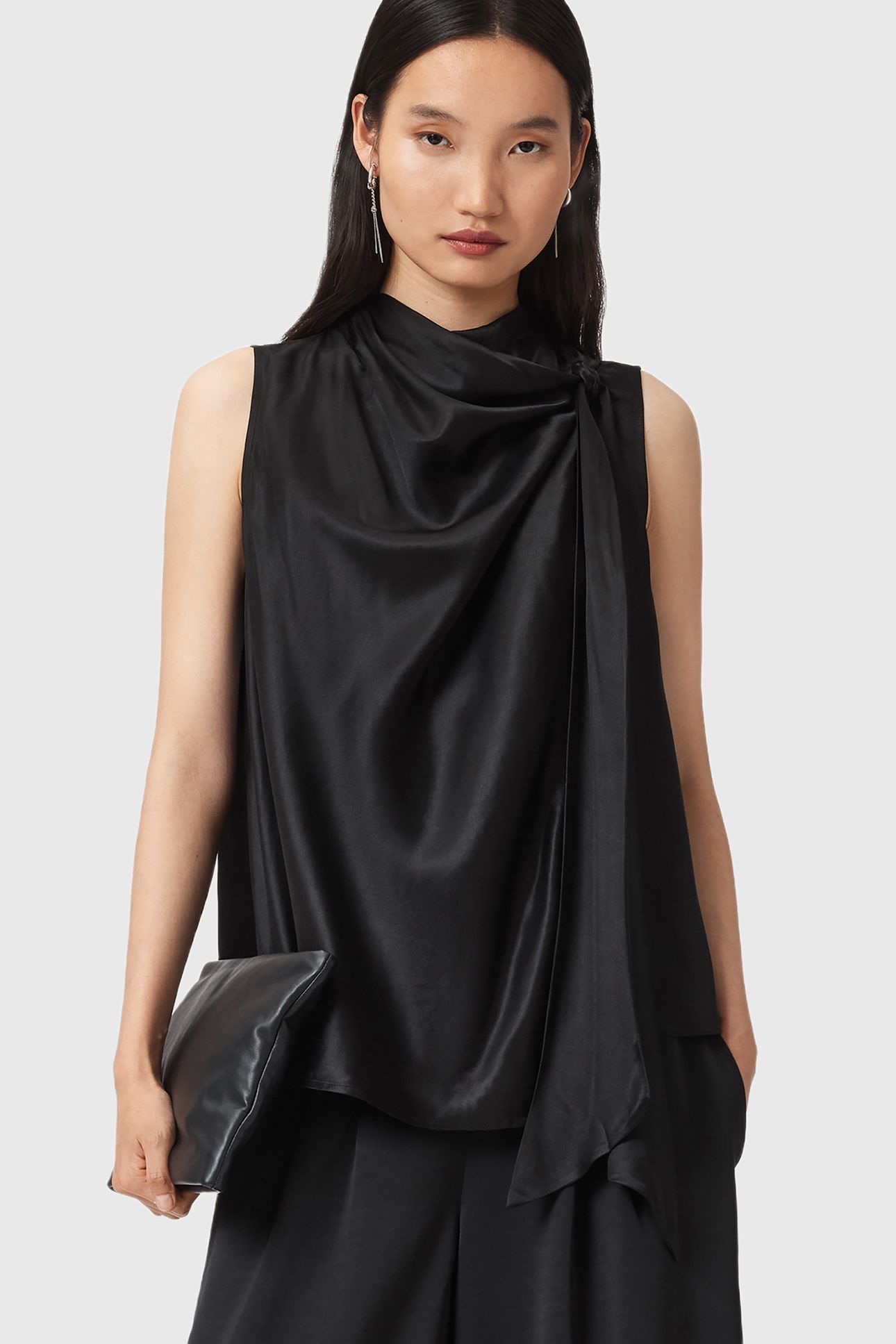 HERELA TOP BLACK 4