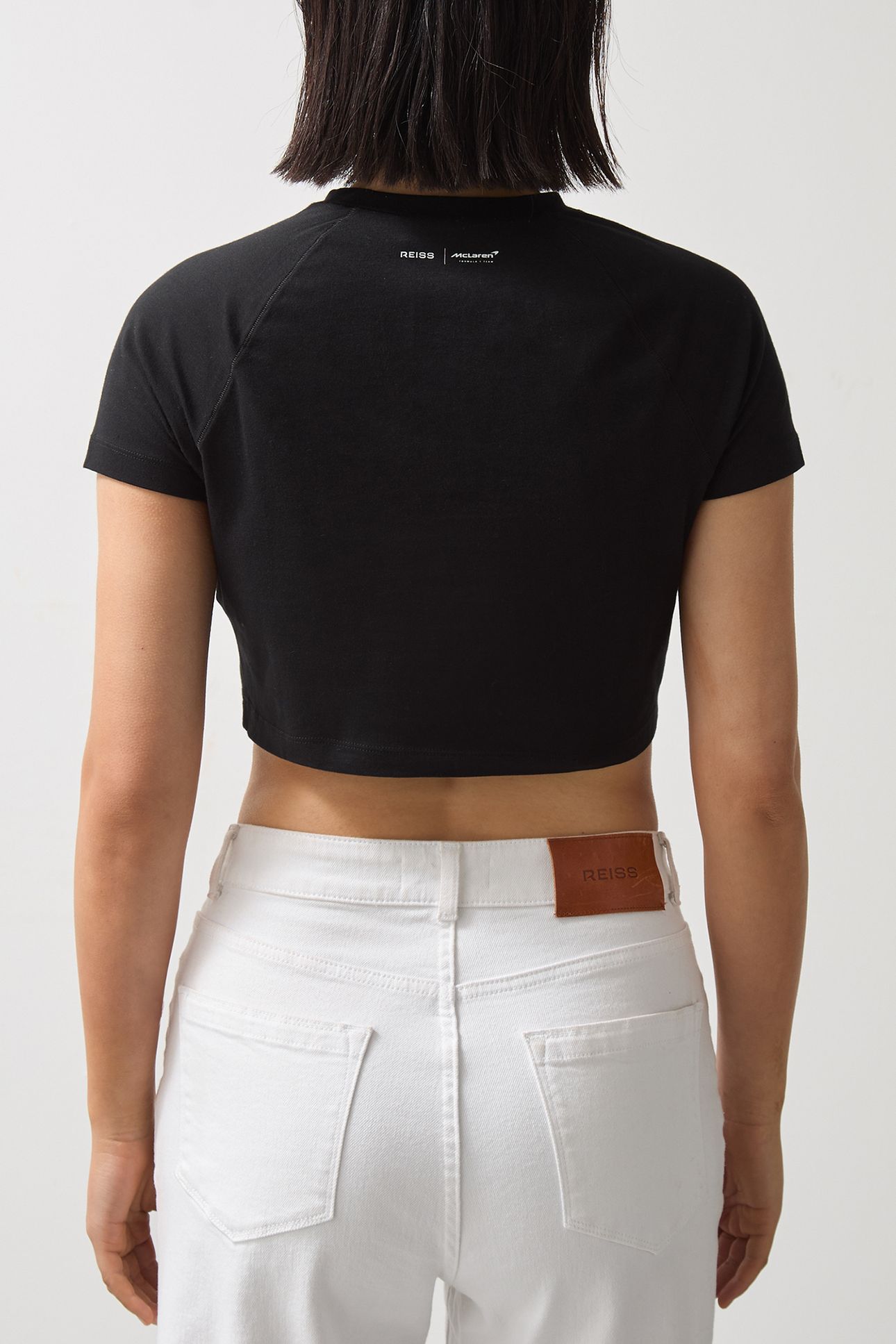 SS CROPPED TSHIRT BLACK 2