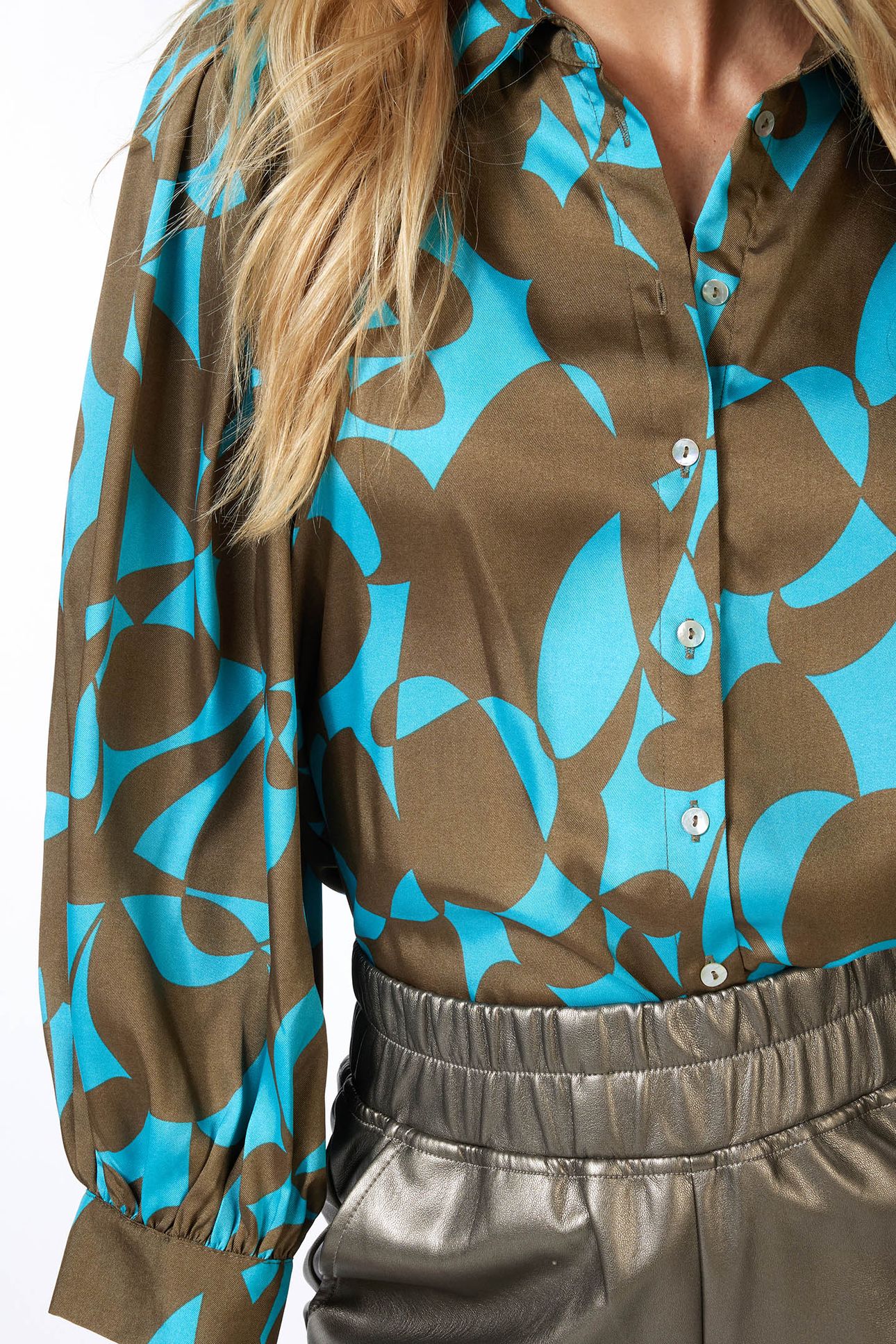 BLOUSE SATEEN EXPRESSIVE ROOTS PRINT 5